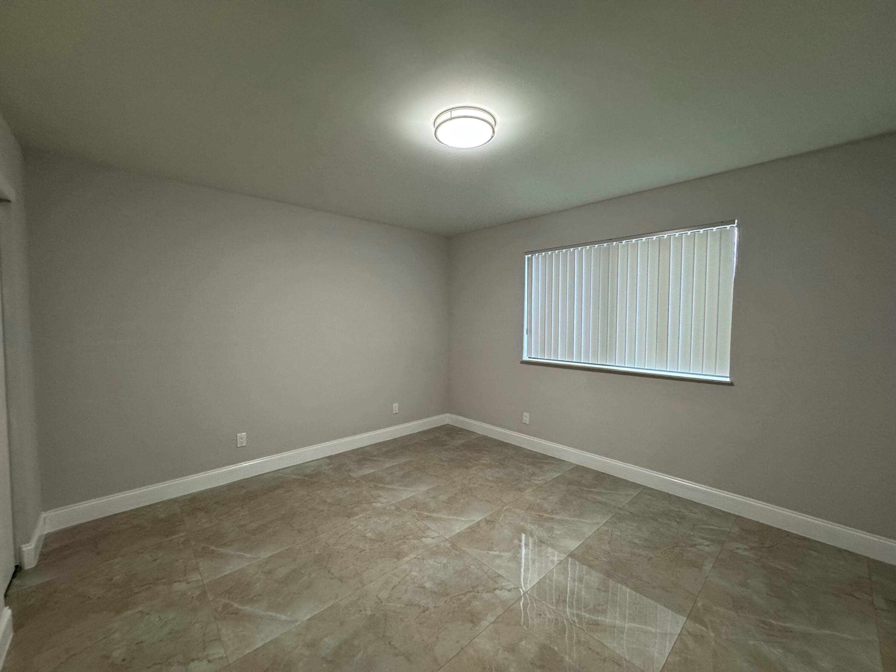 400 NE 30th Street 2, Pompano Beach, FL 33064 — photo 15 of 22