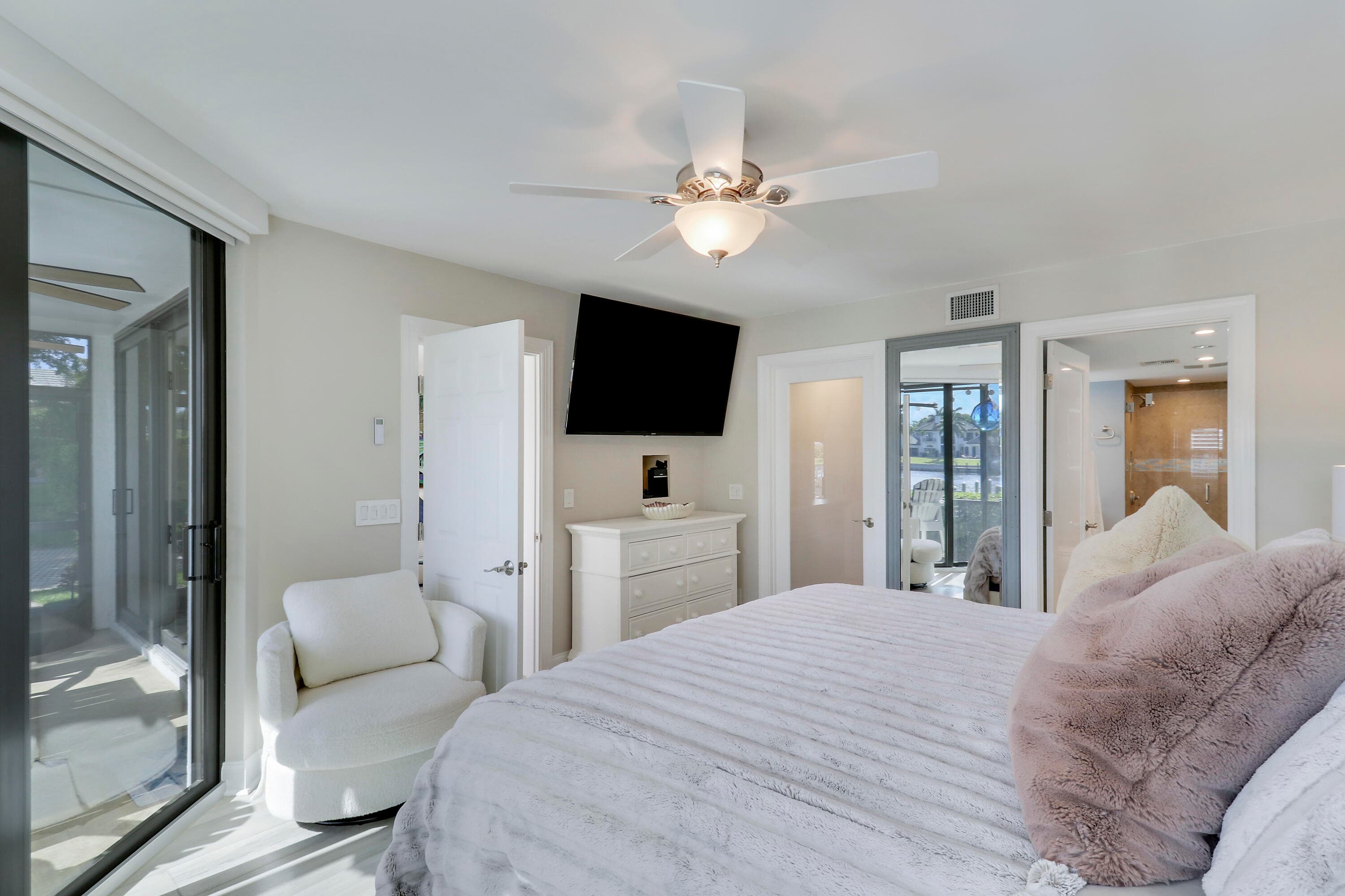 515 Bay Colony Drive N, Juno Beach, FL 33408 — photo 25 of 74