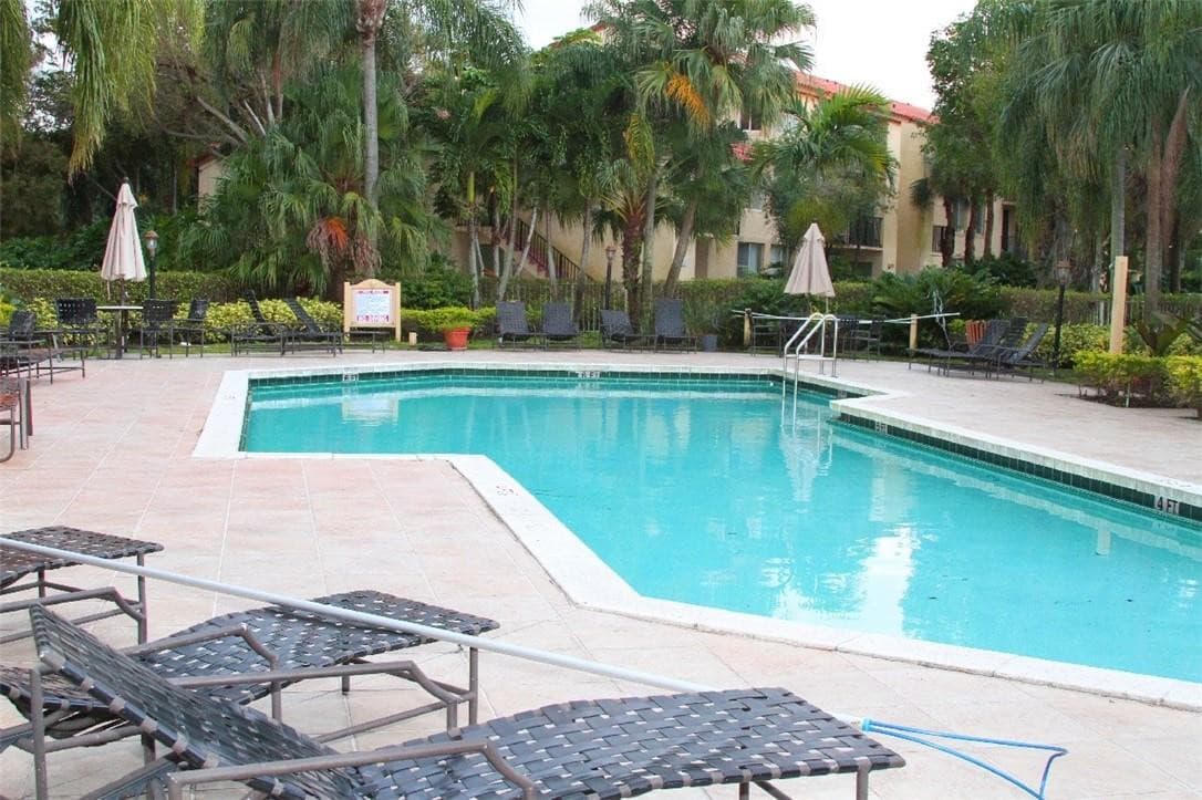 10773 Cleary Boulevard 109, Plantation, FL 33324 — photo 20 of 20