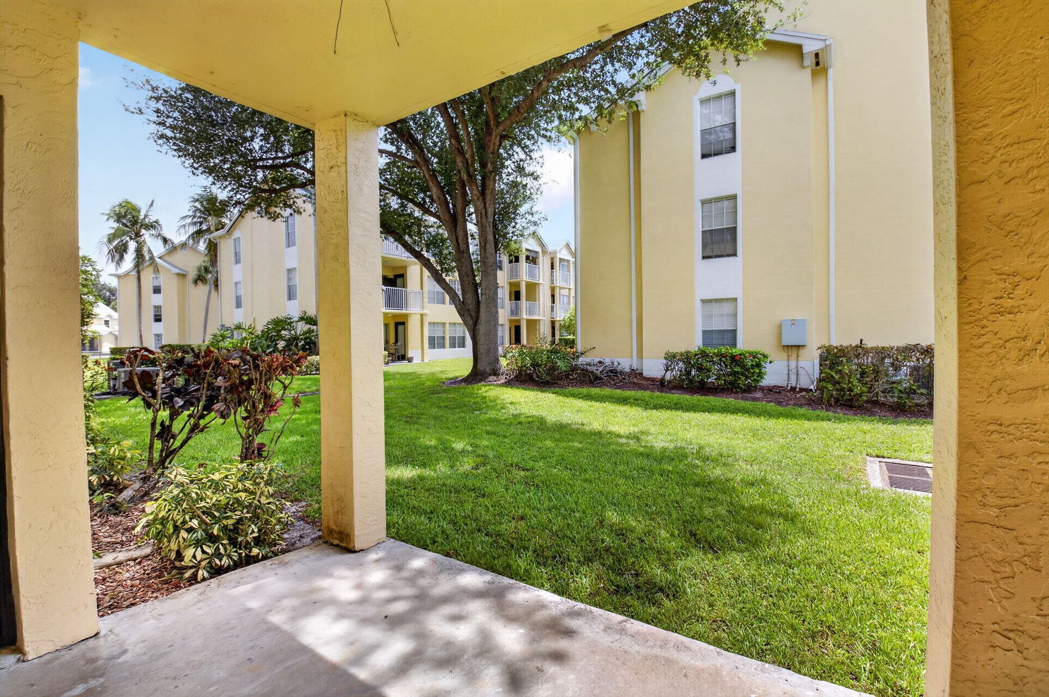 6339 La Costa Drive D, Boca Raton, FL 33433 — photo 25 of 49
