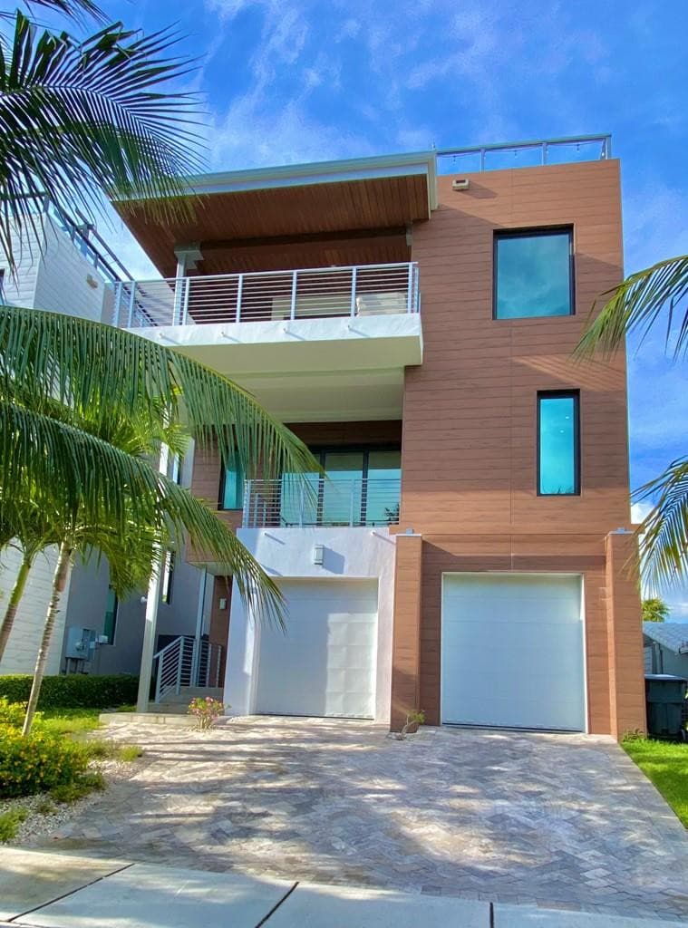 348 Balboa Street, Hollywood, FL 33019 — photo 1 of 75