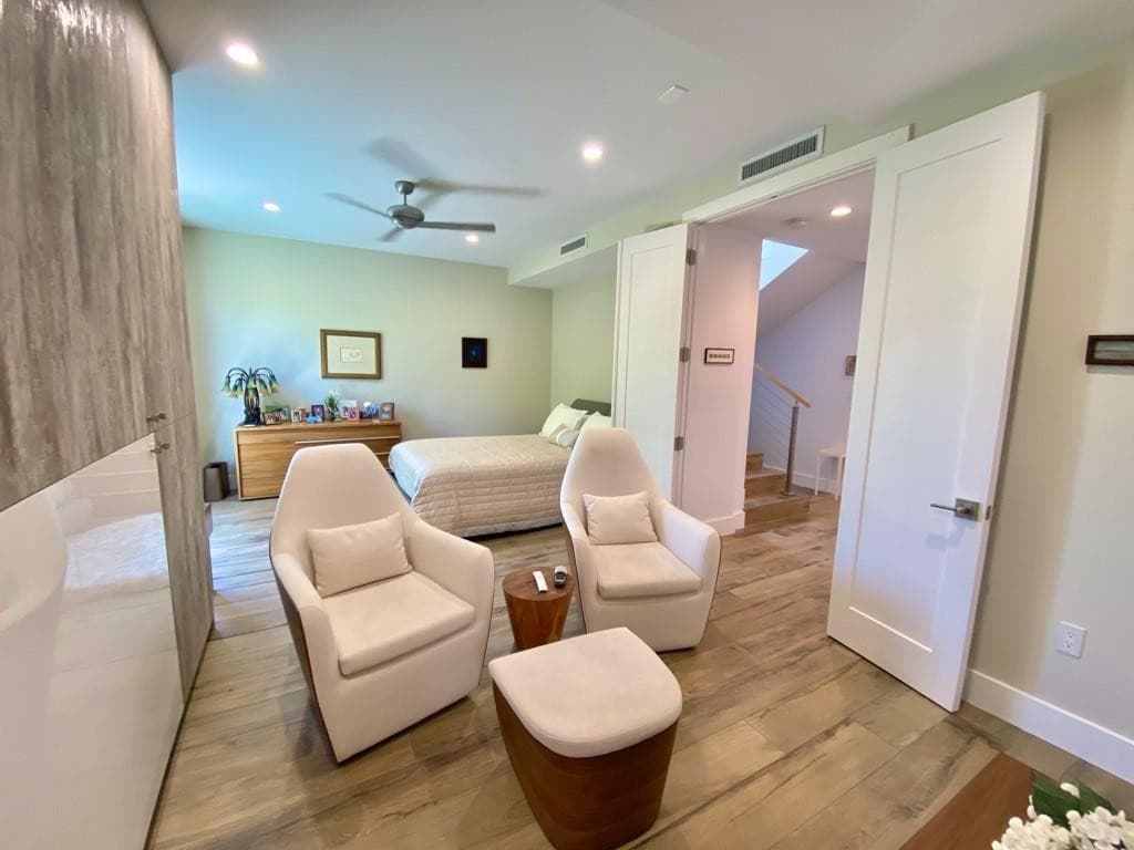 348 Balboa Street, Hollywood, FL 33019 — photo 15 of 75