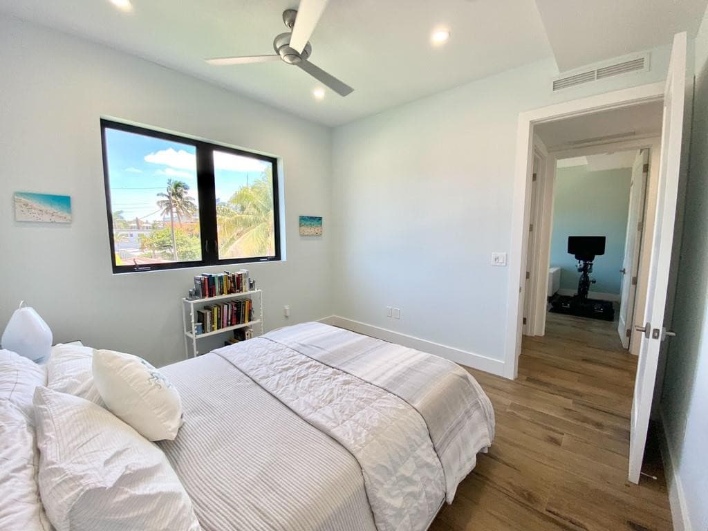 348 Balboa Street, Hollywood, FL 33019 — photo 38 of 75