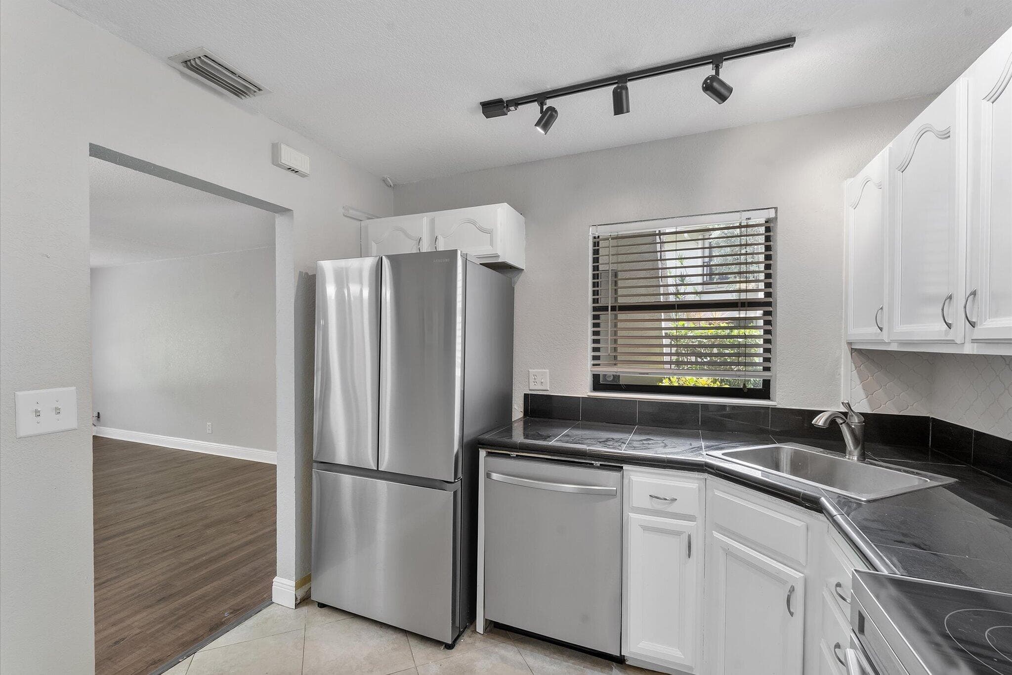 3873 NW 35th Street 1505, Coconut Creek, FL 33066 — photo 13 of 31