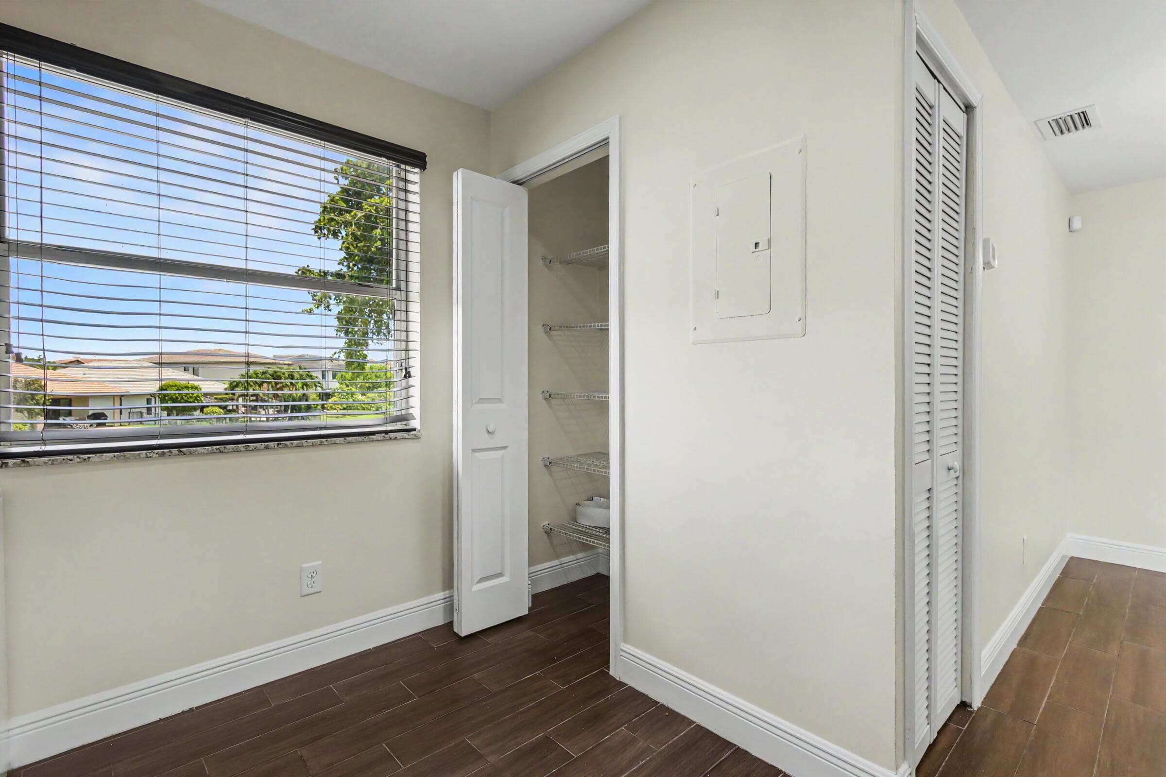 1250 SW 113th Terrace 204, Pembroke Pines, FL 33025 — photo 22 of 41