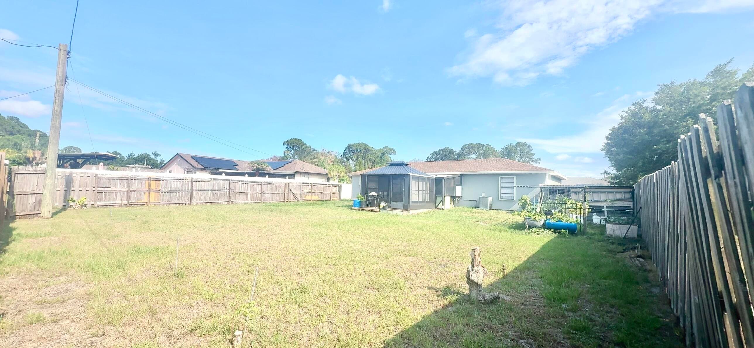 617 NW Thuringer St Street NW, Palm Bay, FL 32907 — photo 32 of 35