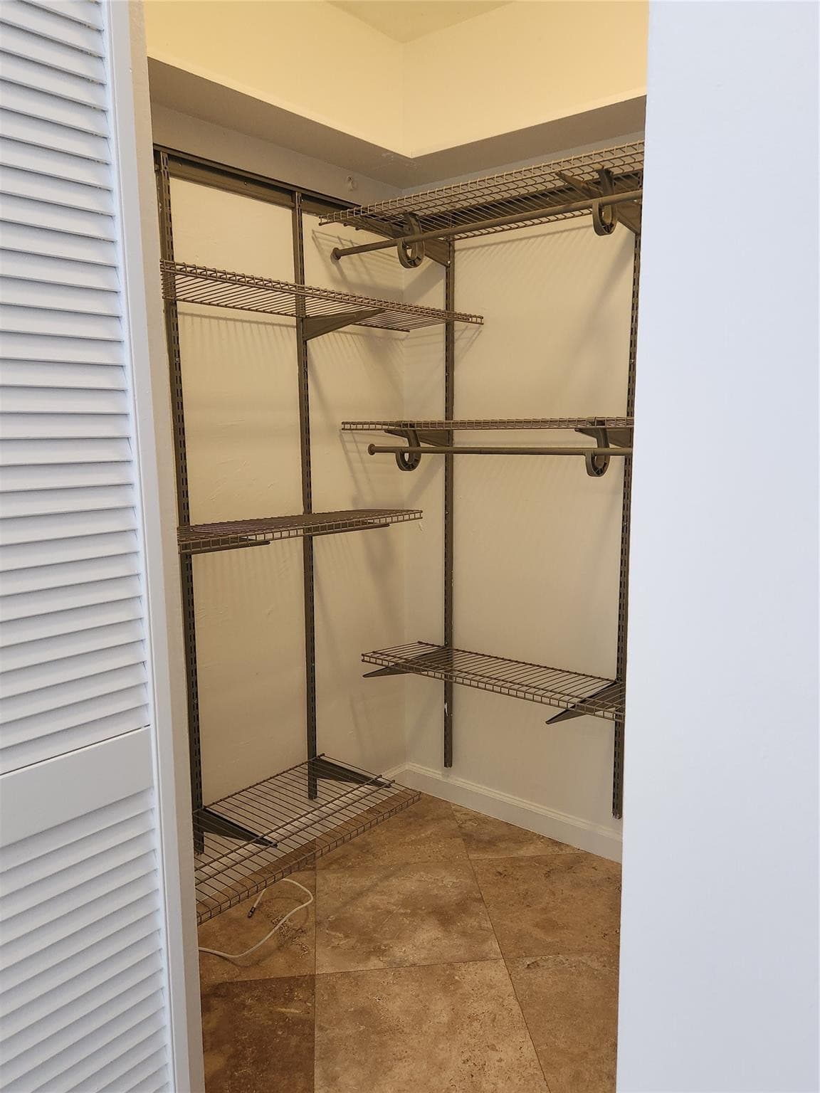 5748 NE 27th Avenue, Fort Lauderdale, FL 33308 — photo 11 of 14