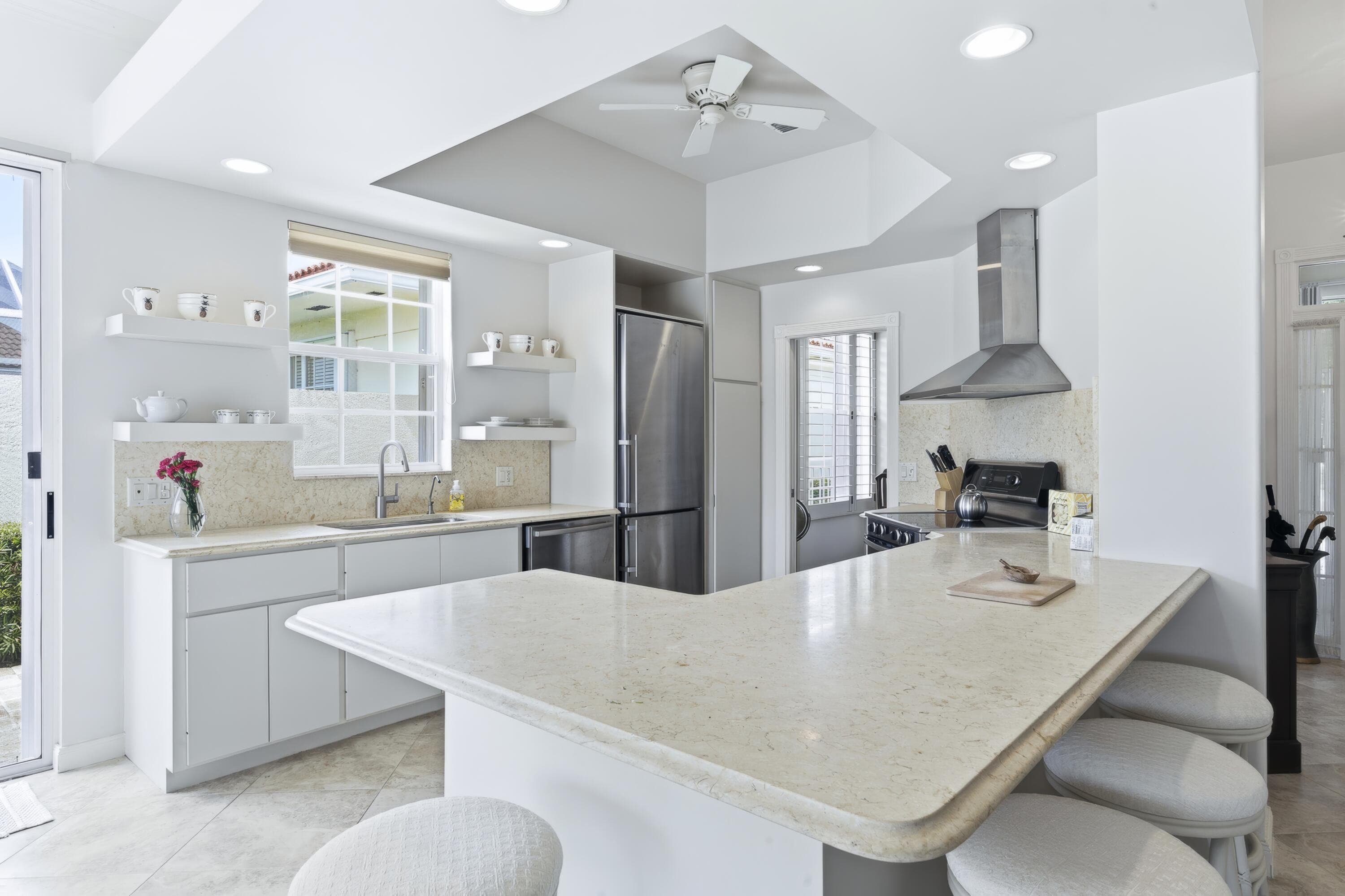 452 Kelsey Park Drive, Palm Beach Gardens, FL 33410 — photo 16 of 62