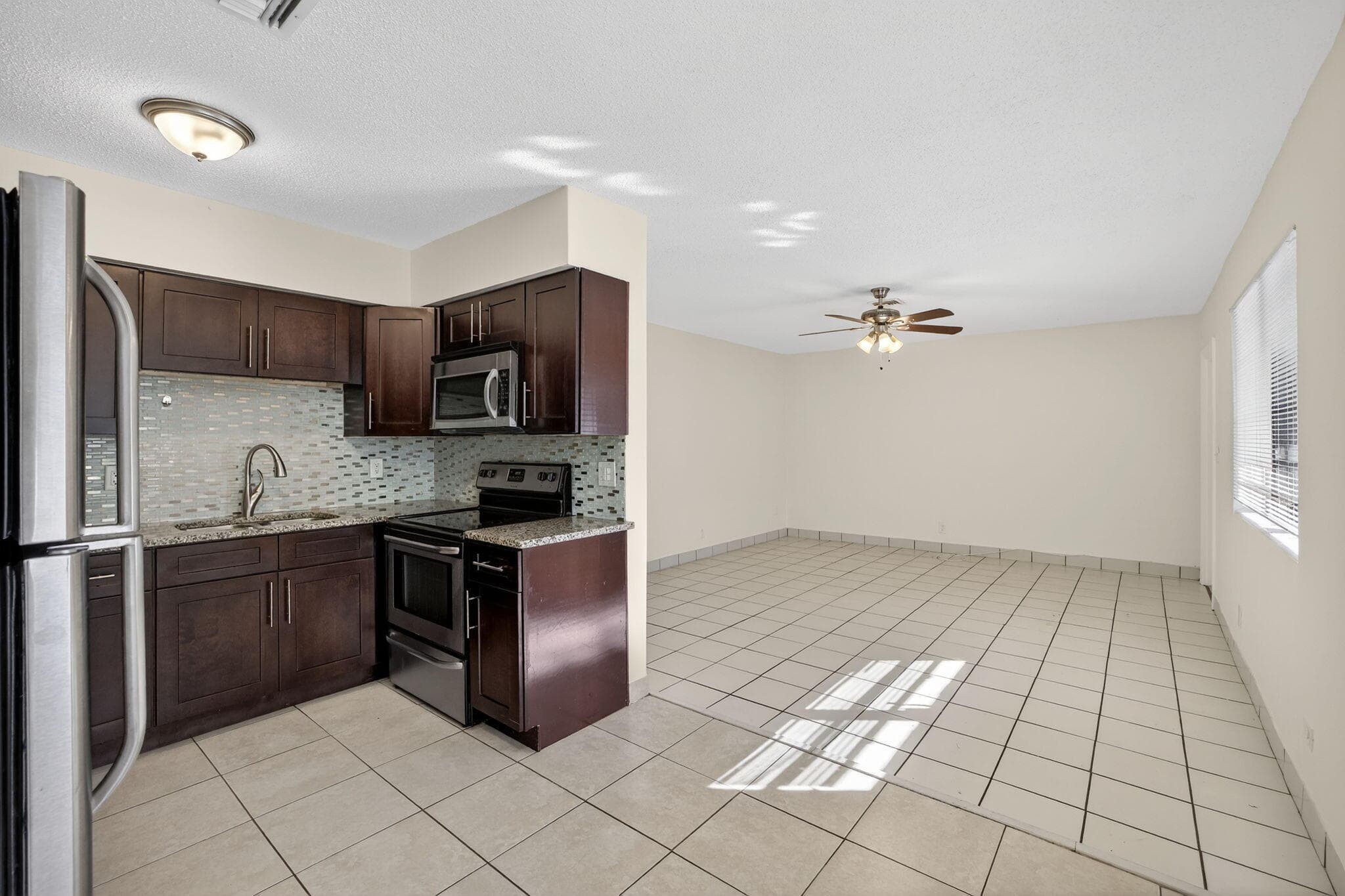 2500 SW 18th Terrace 3, Fort Lauderdale, FL 33315 — photo 14 of 22