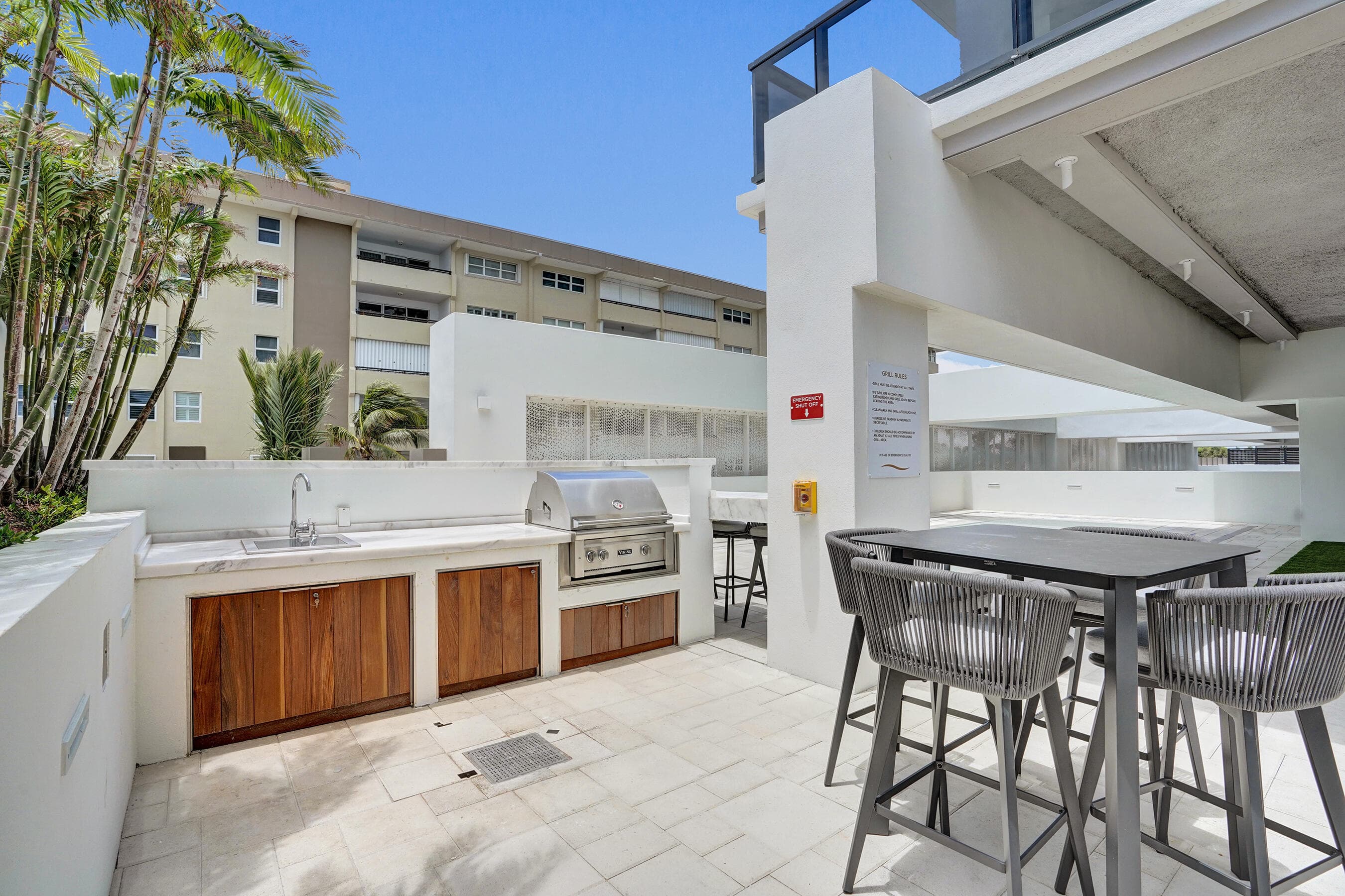 305 Briny Avenue 306, Pompano Beach, FL 33062 — photo 26 of 33