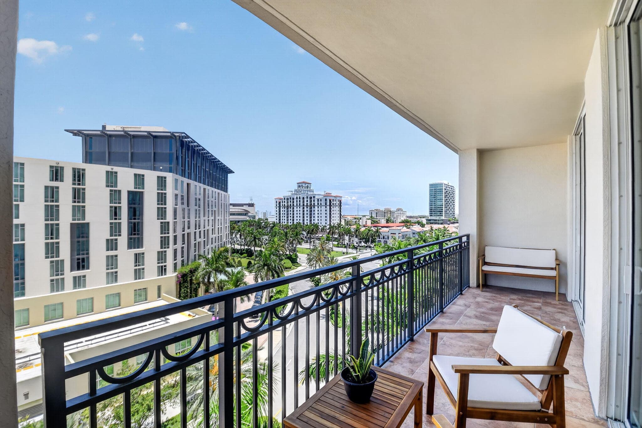 550 Okeechobee Boulevard 821, West Palm Beach, FL 33401 — photo 2 of 109