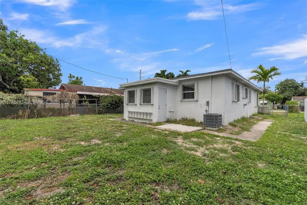 6340 Dawson Street, Hollywood, FL 33023 — photo 26 of 33