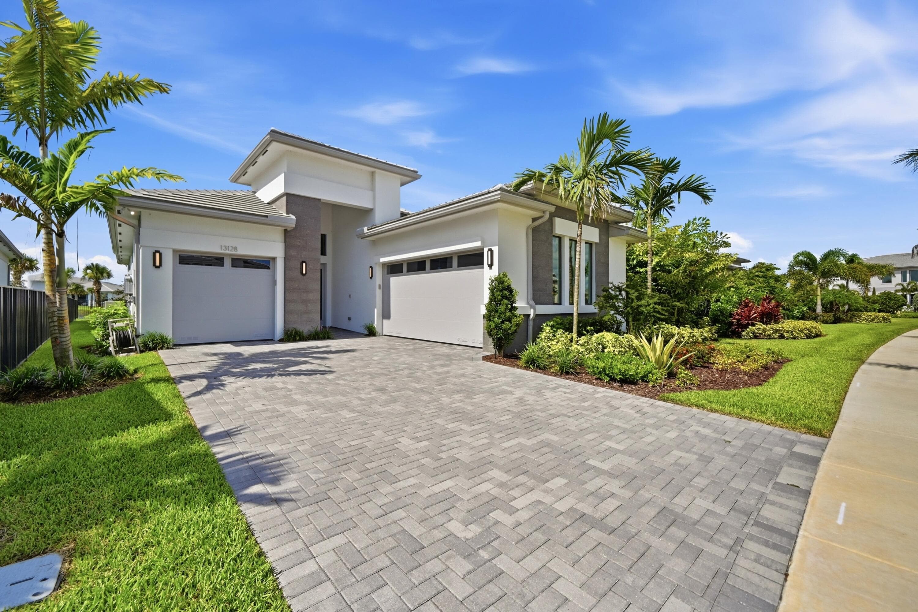 13128 Feathering Way, Palm Beach Gardens, FL 33412 — photo 5 of 62