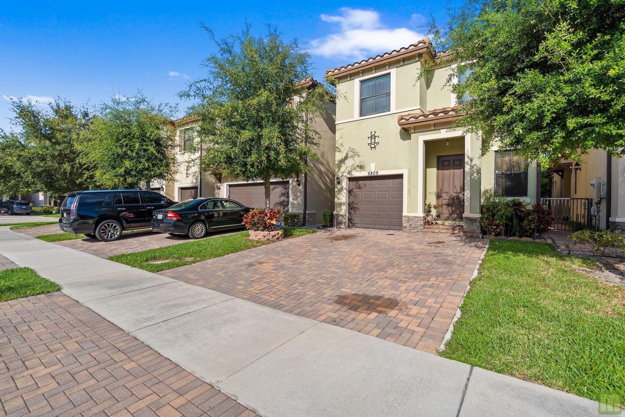 5809 NW 46th Lane, Tamarac, FL 33319 — photo 2 of 74