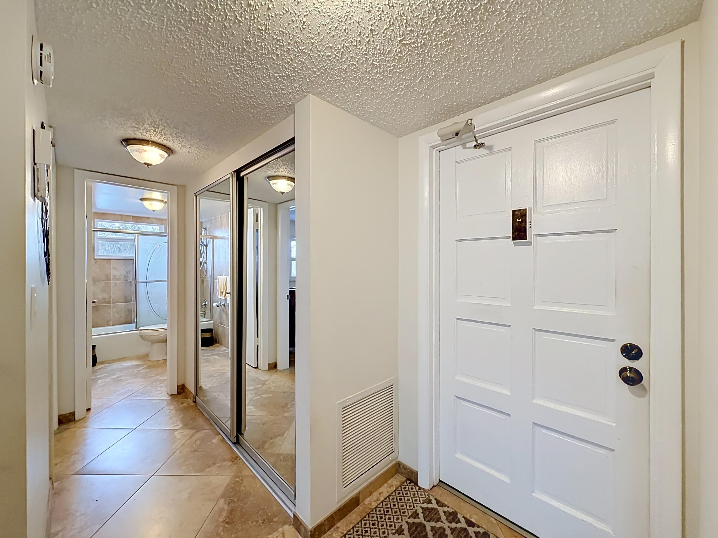 4270 NW 40th Street 401, Lauderdale Lakes, FL 33319 — photo 10 of 60