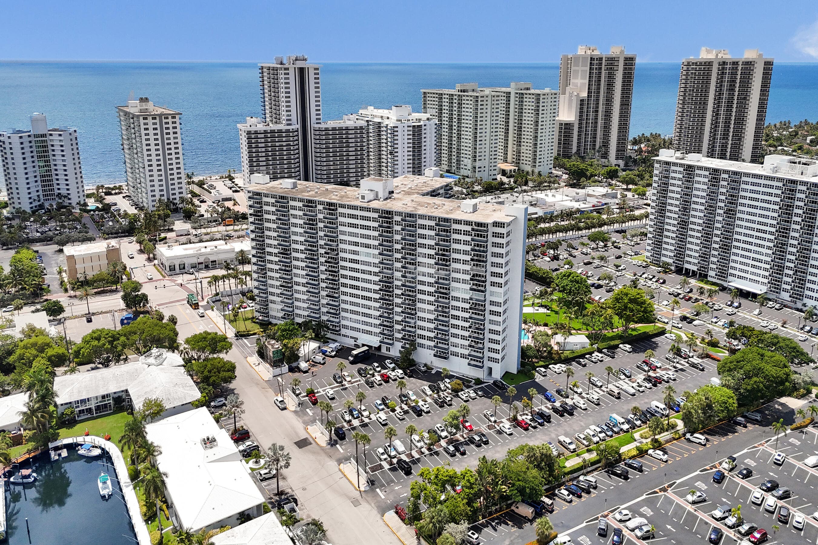 3300 NE 36th Street 1621, Fort Lauderdale, FL 33308 — photo 4 of 53