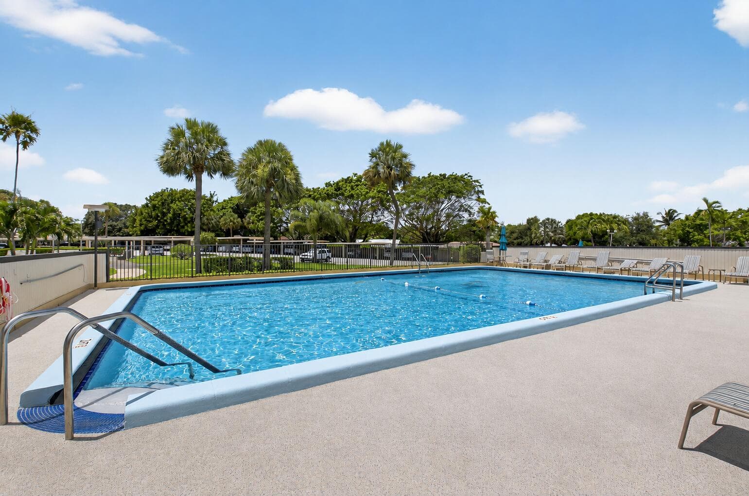555 NW 4 Avenue 4230, Boca Raton, FL 33432 — photo 39 of 49