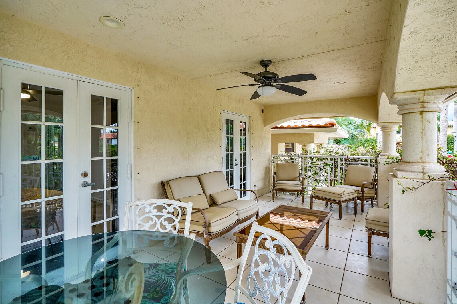 290 E Fern Drive, Boca Raton, FL 33432 — photo 34 of 51