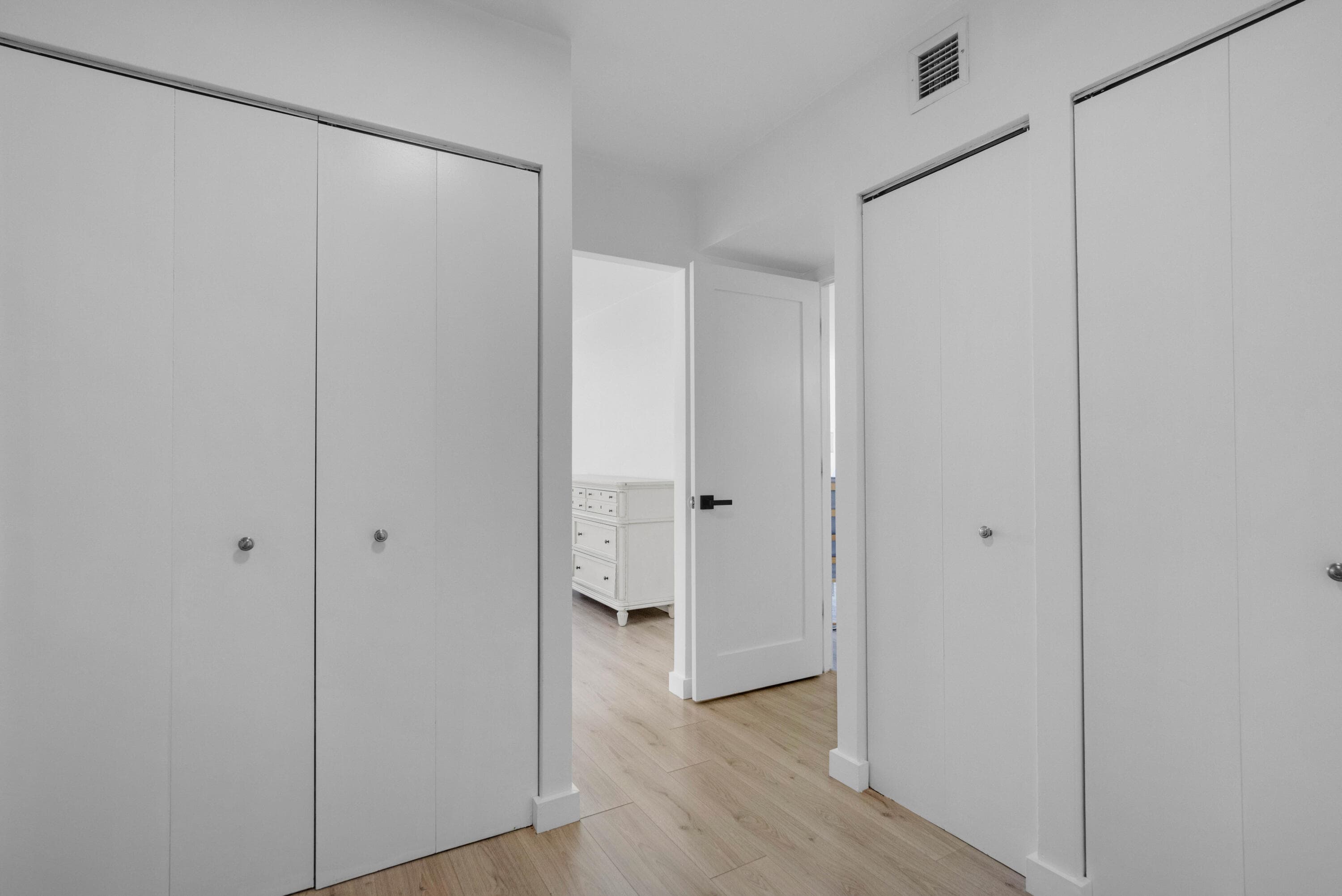 3701 N Country Club Drive 404, Aventura, FL 33180 — photo 19 of 41