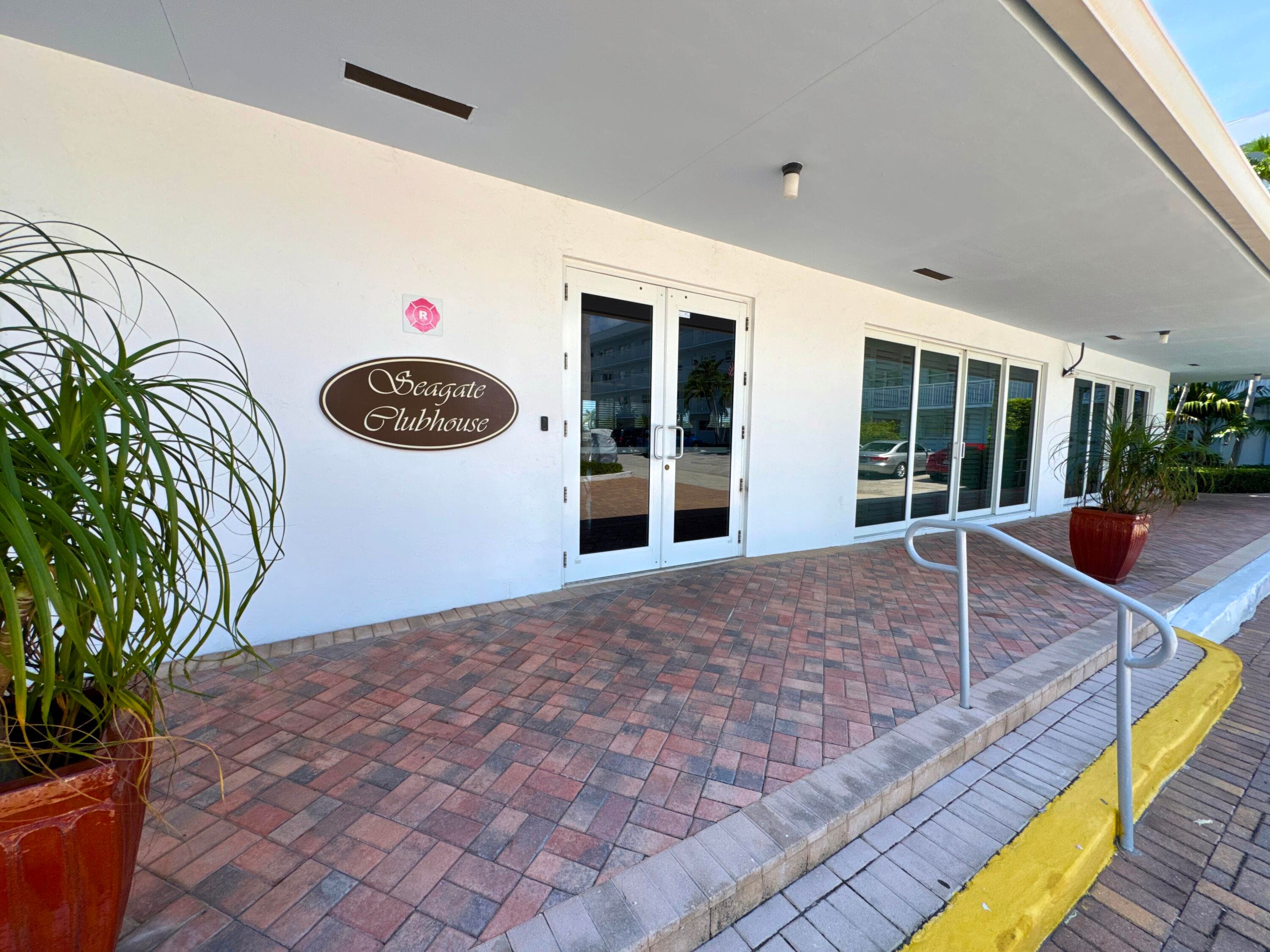 2016 S Federal Highway 404, Boynton Beach, FL 33435 — photo 42 of 46