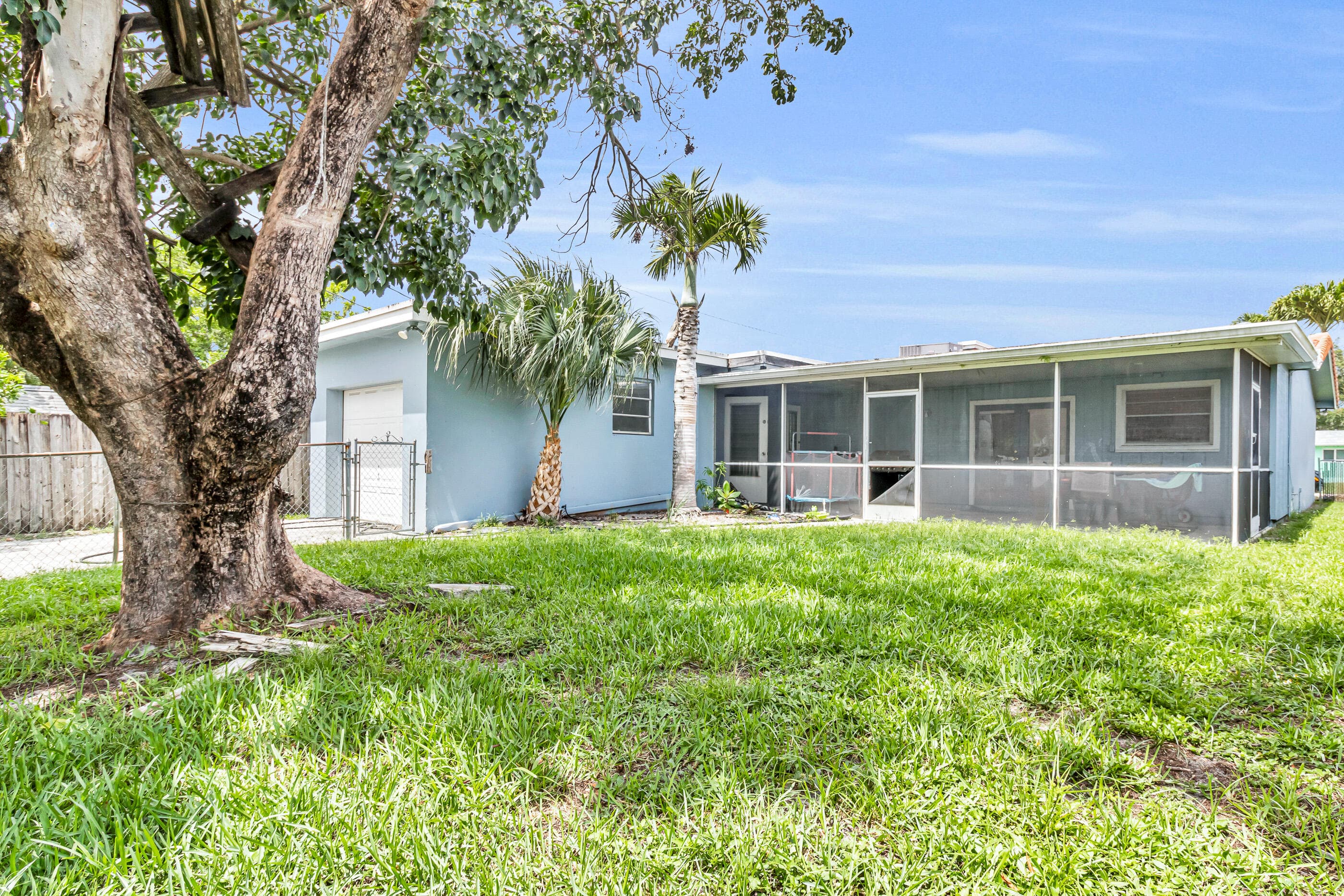 2200 N 47th Avenue, Hollywood, FL 33021 — photo 23 of 28