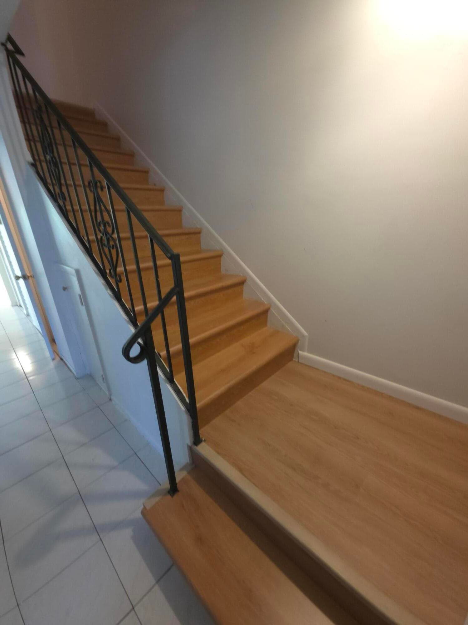 Townhouse in Hallandale Beach — photo 2 of 14