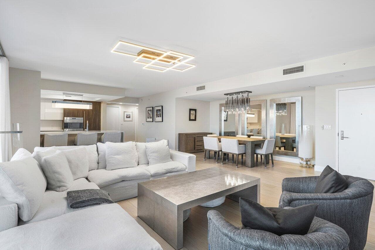 1180 N Federal Highway 707, Fort Lauderdale, FL 33304 — photo 1 of 28