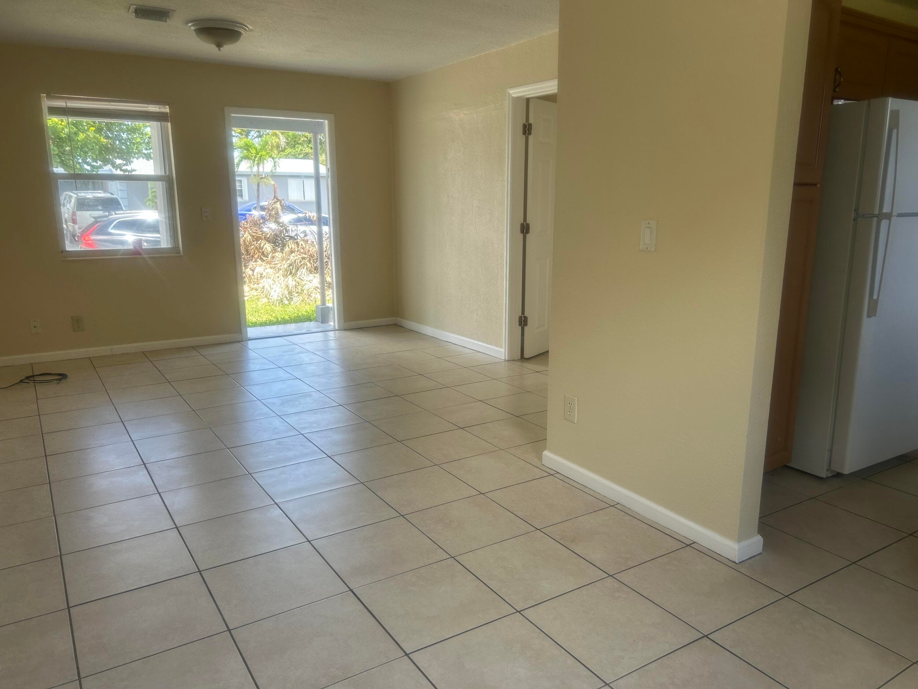 1021 W 2nd Street 0, Riviera Beach, FL 33404 — photo 2 of 11