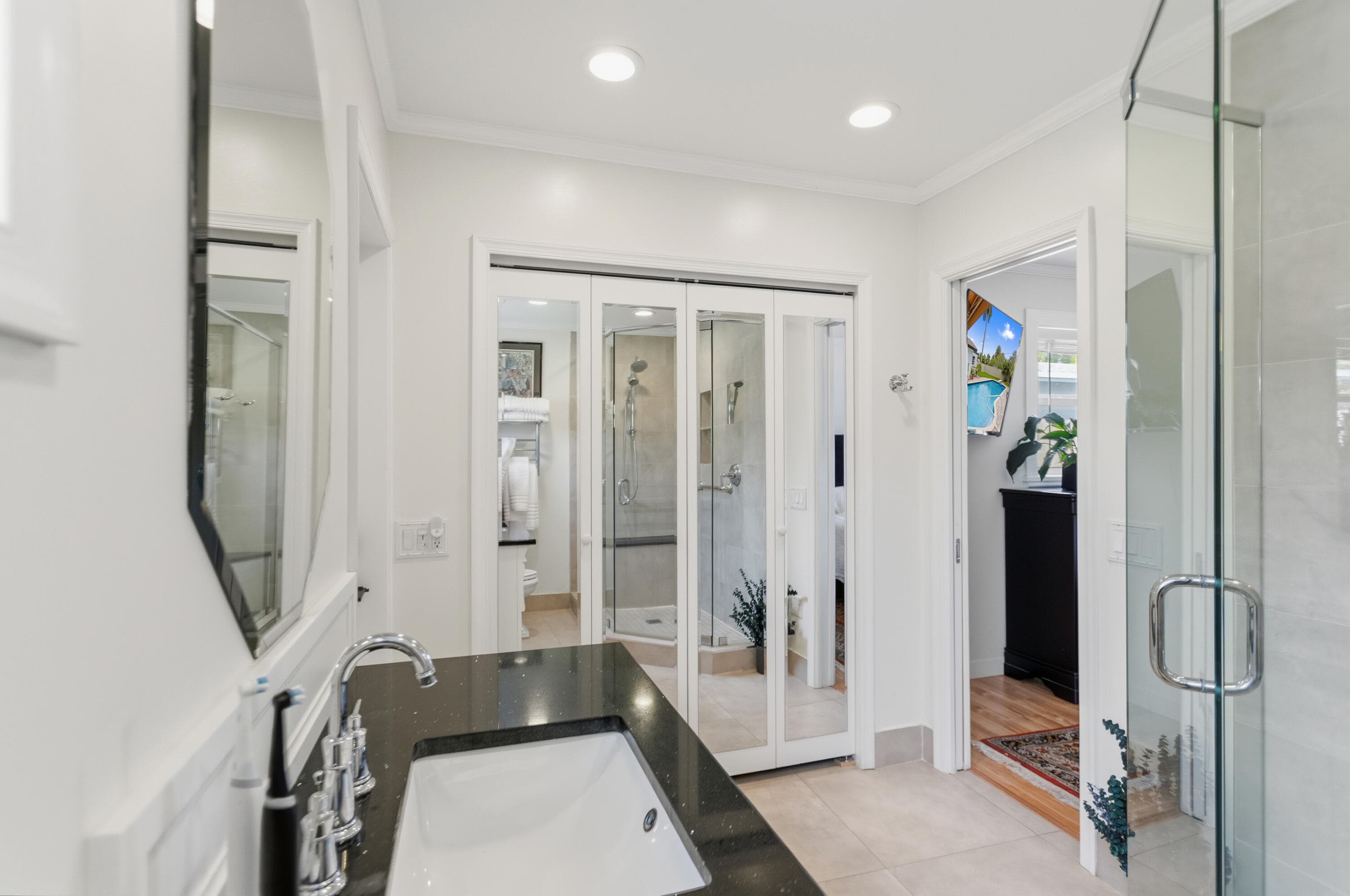 1420 NE 42nd Court, Oakland Park, FL 33334 — photo 20 of 37