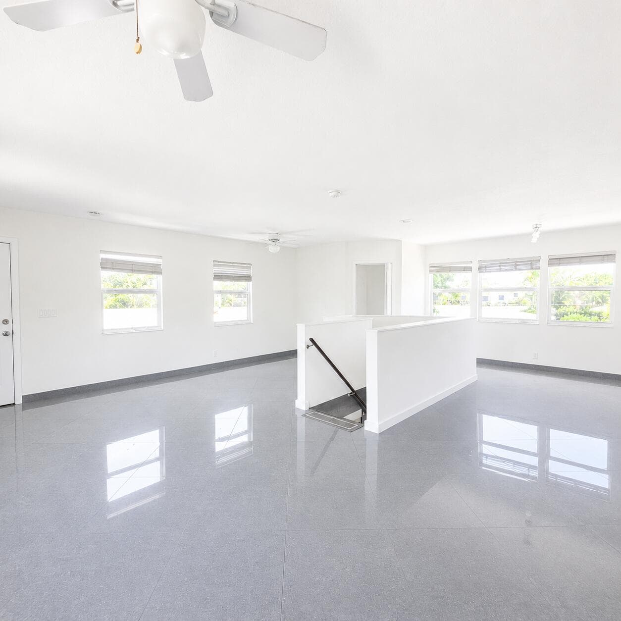 3709 S Olive Avenue 301 Central Dr, West Palm Beach, FL 33405 — photo 8 of 14
