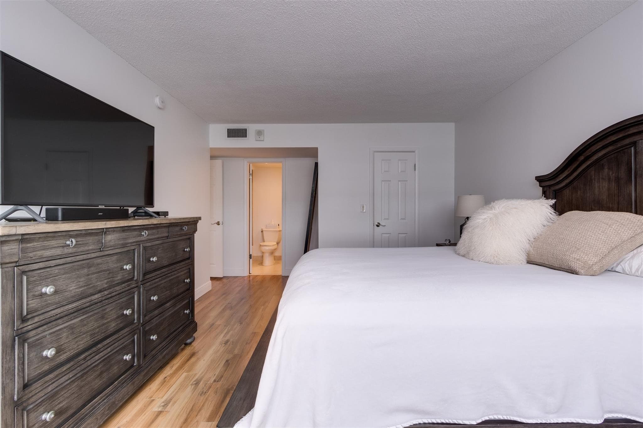 2500 NE 48th Lane 609, Fort Lauderdale, FL 33308 — photo 27 of 34
