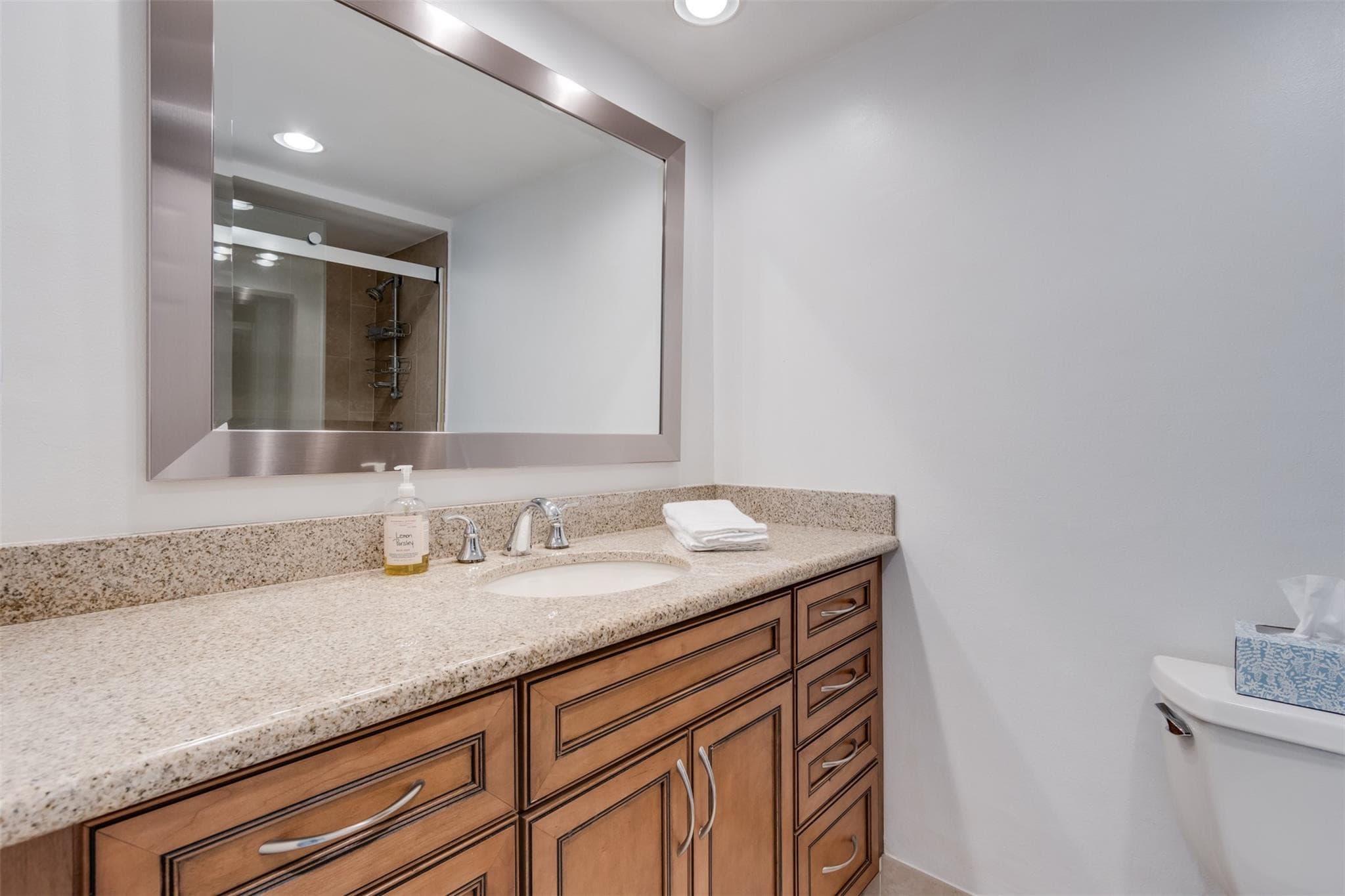 2500 NE 48th Lane 609, Fort Lauderdale, FL 33308 — photo 29 of 34