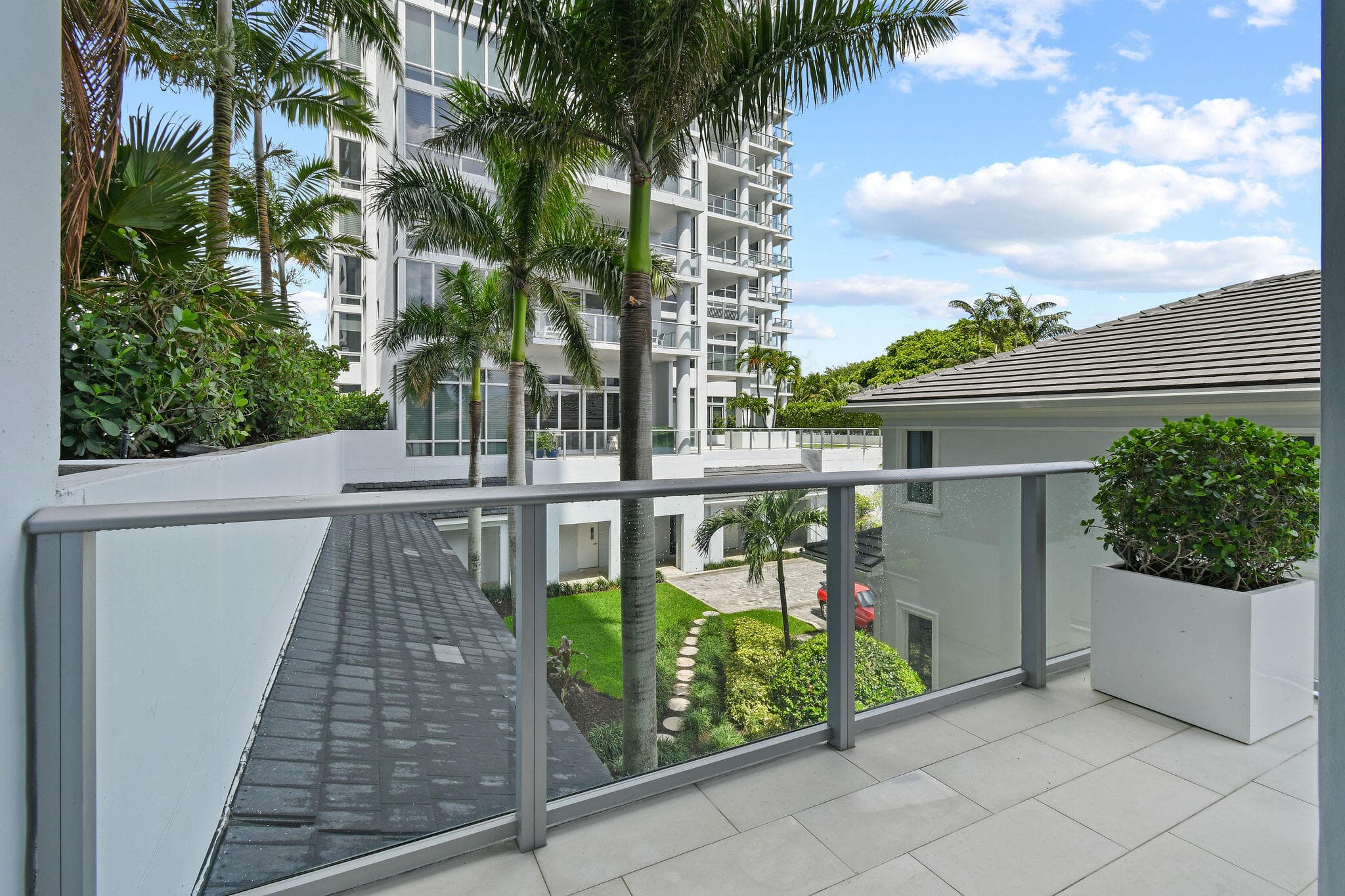 2 Water Club Way 301, North Palm Beach, FL 33408 — photo 46 of 75