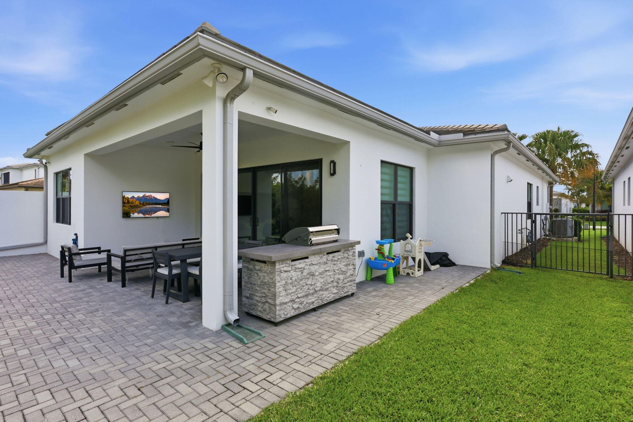 8544 Apple Falls Lane, Boca Raton, FL 33496 — photo 31 of 60