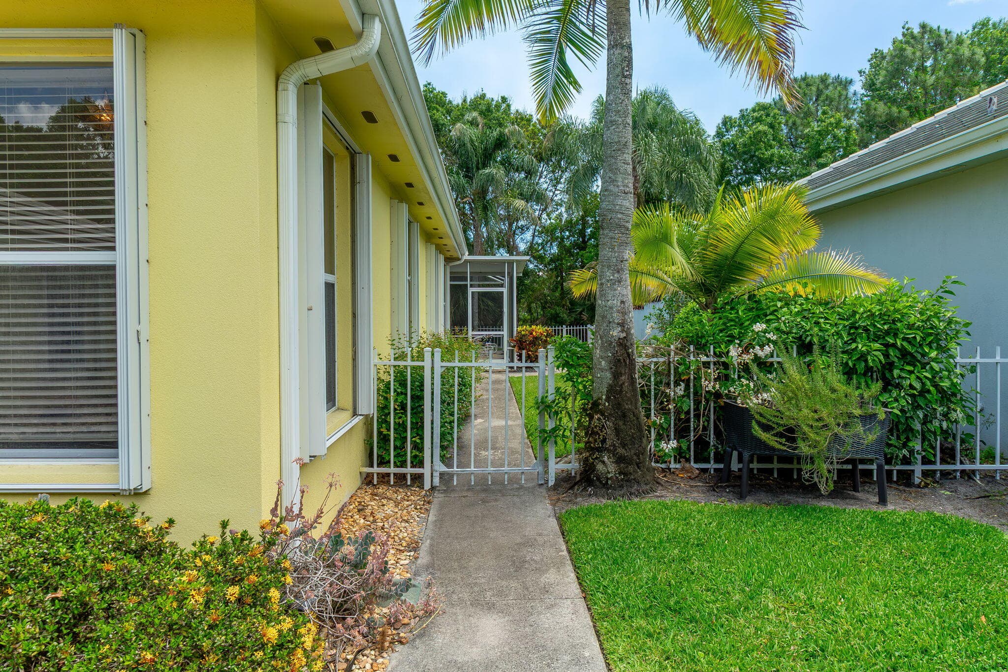 7533 SE Autumn Lane, Hobe Sound, FL 33455 — photo 6 of 37