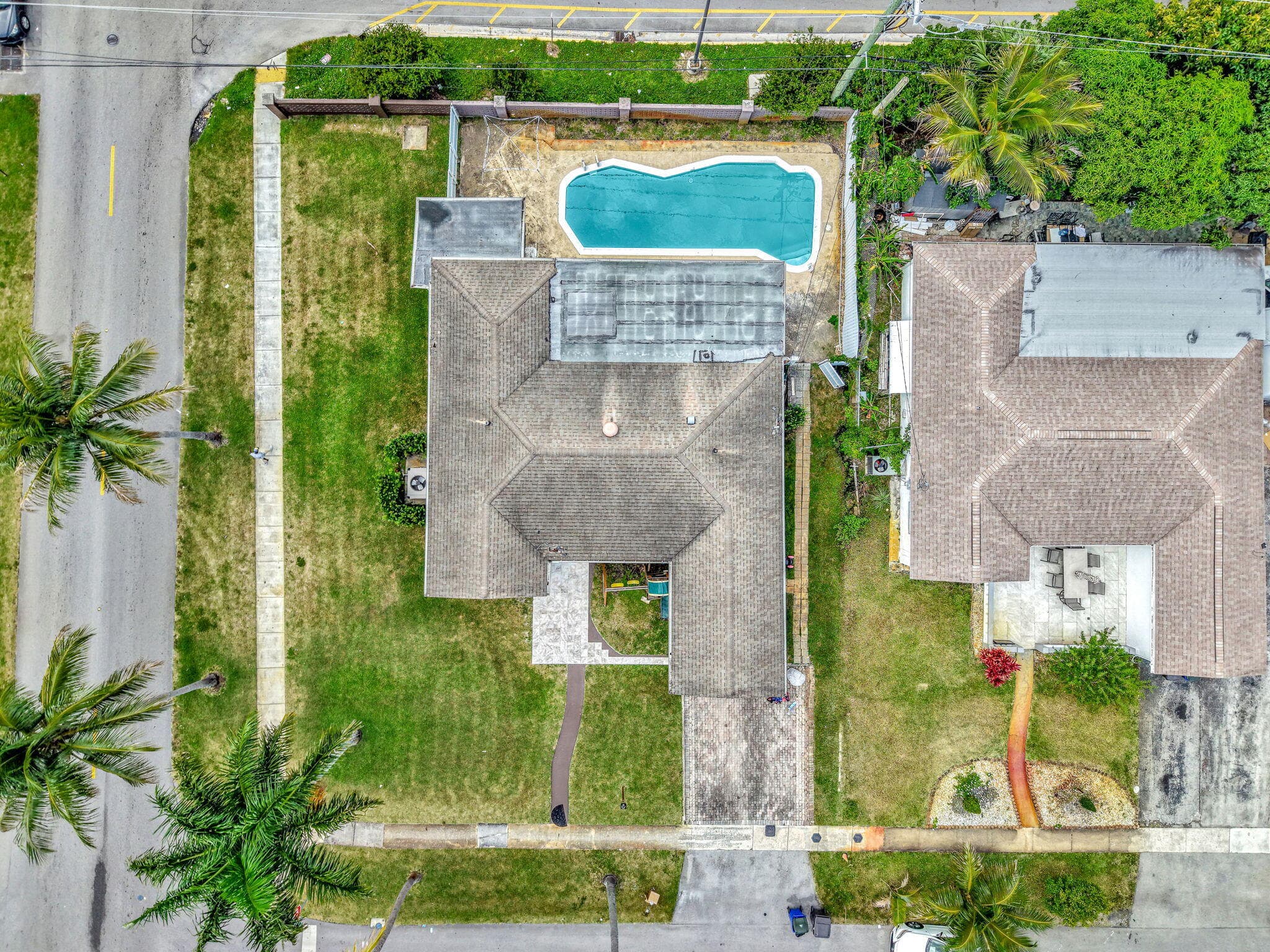 3300 NW 32nd Street, Lauderdale Lakes, FL 33309 — photo 7 of 61
