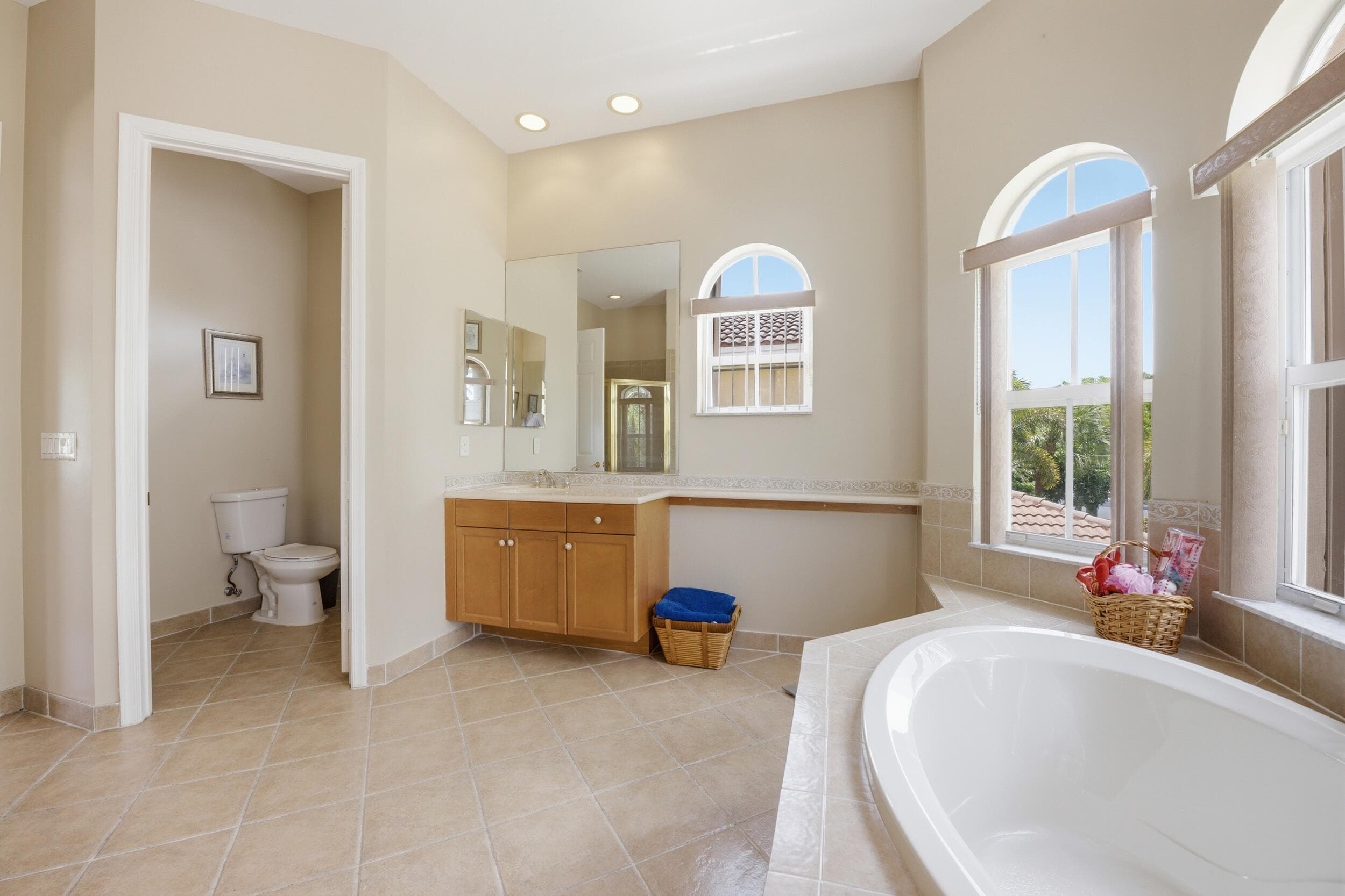16918 SW 16th Street, Pembroke Pines, FL 33027 — photo 67 of 98