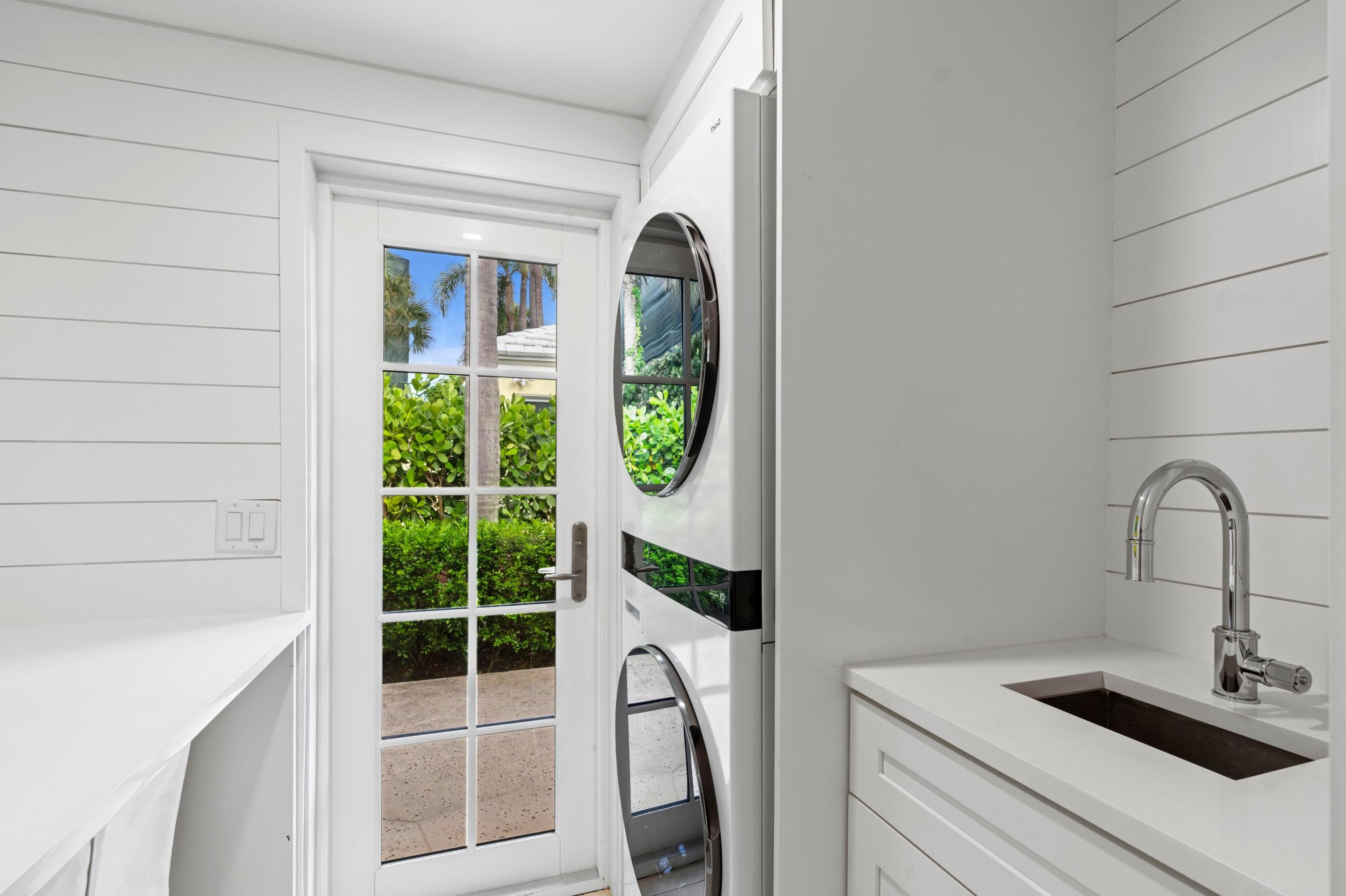 142 Peruvian Avenue 1020, Palm Beach, FL 33480 — photo 20 of 28