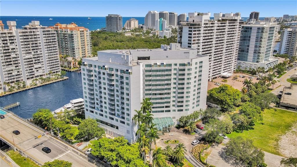 2670 E Sunrise Boulevard 323, Fort Lauderdale, FL 33304 — photo 3 of 19
