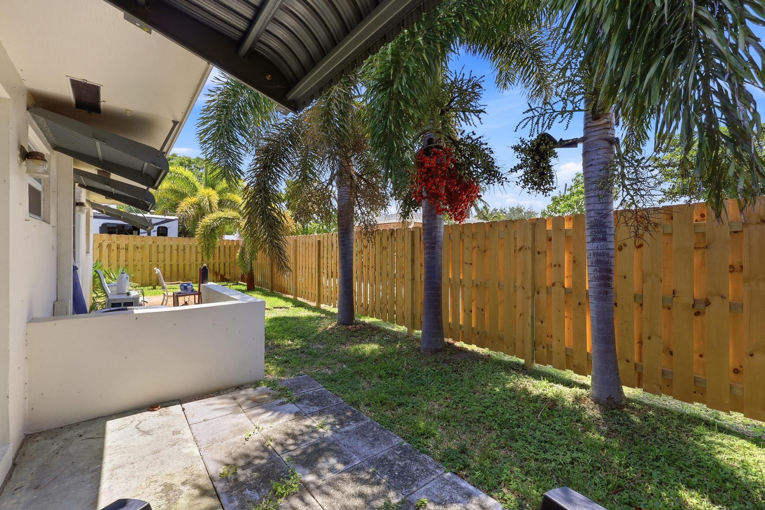 2708 Hinda Road 2708, West Palm Beach, FL 33403 — photo 14 of 20