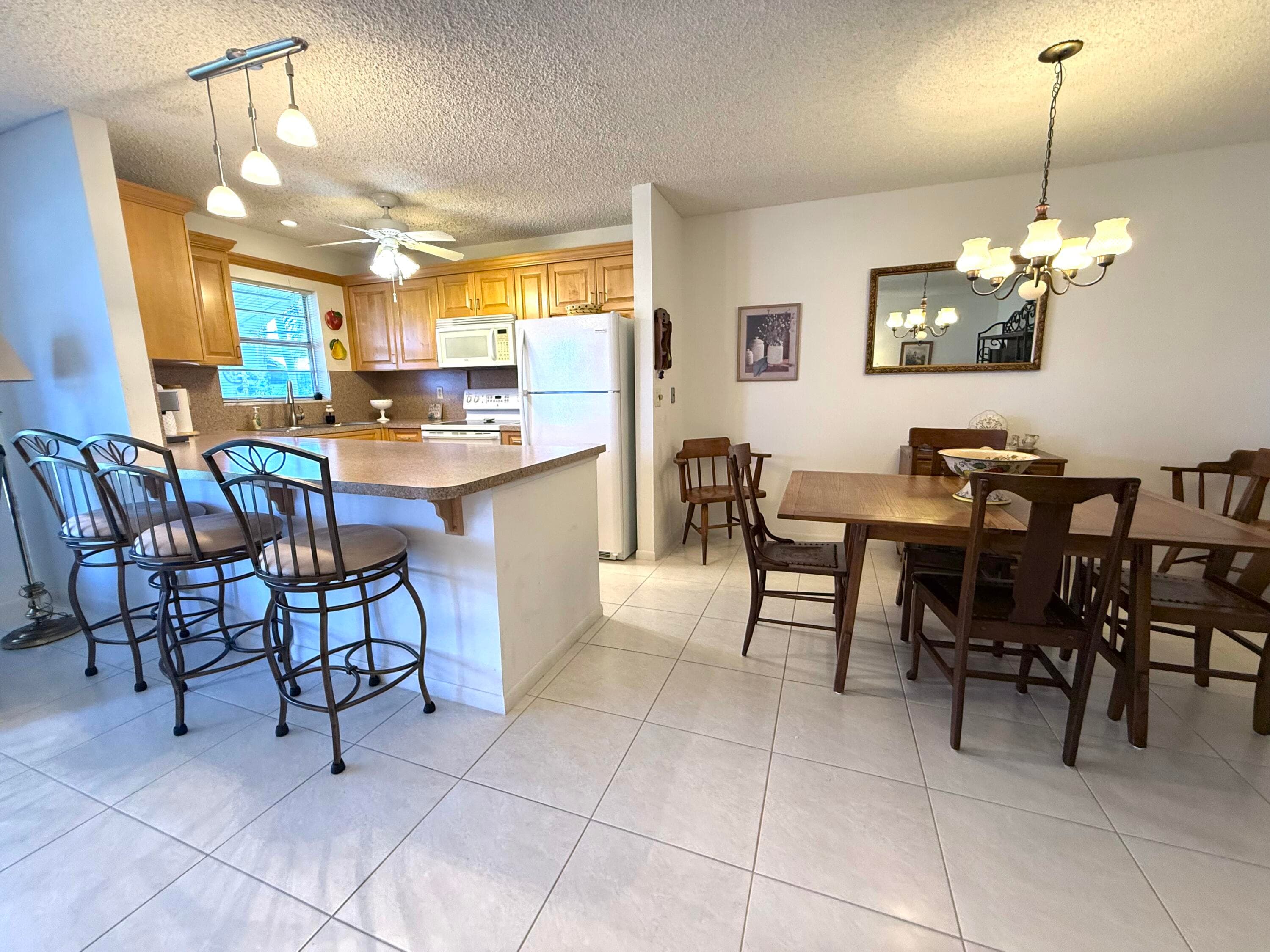 200 Pine Point Drive B, Boynton Beach, FL 33435 — photo 2 of 30