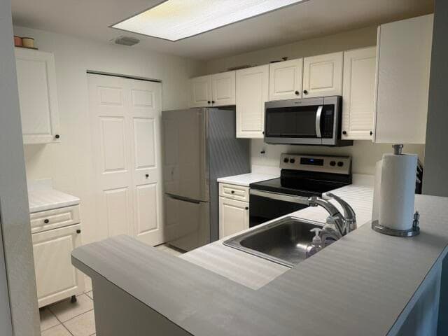 2804 Sarento Place 107, Palm Beach Gardens, FL 33410 — photo 4 of 12