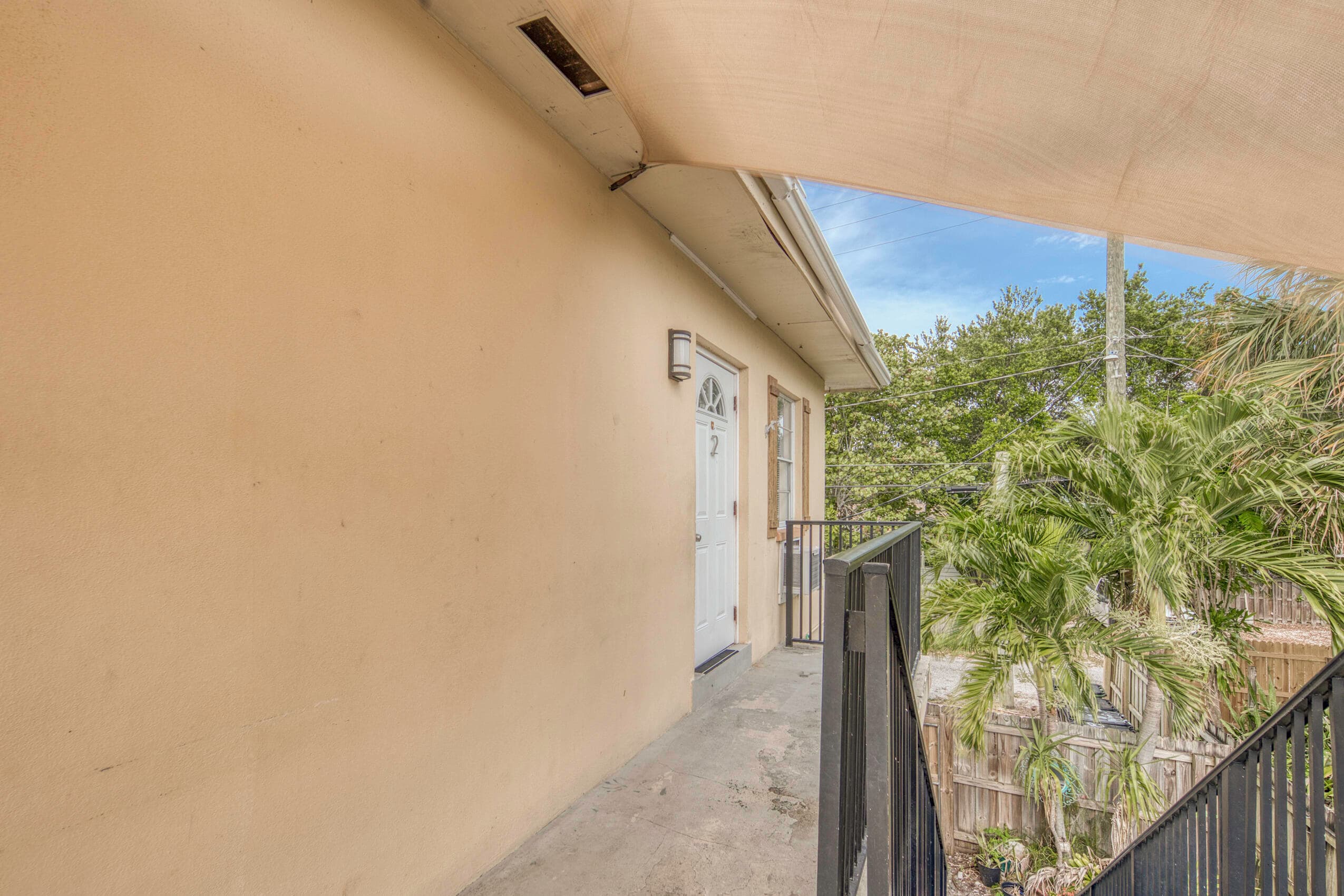 216 S Ocean Breeze Upstairs, Lake Worth Beach, FL 33460 — photo 11 of 15