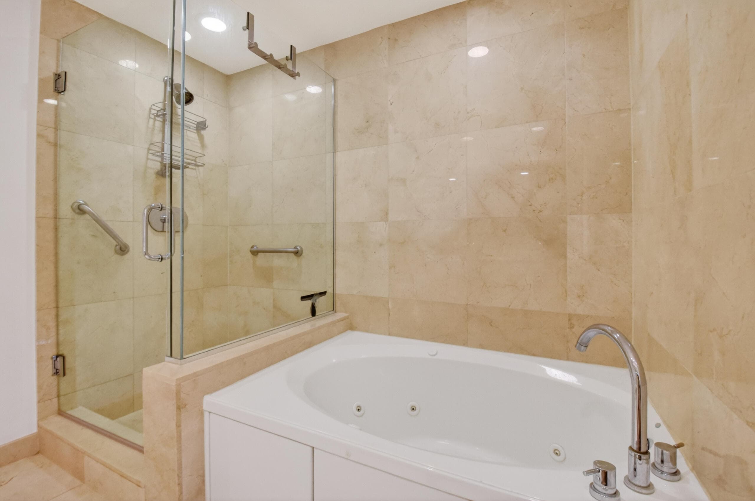 550 Okeechobee Boulevard 423, West Palm Beach, FL 33401 — photo 37 of 133