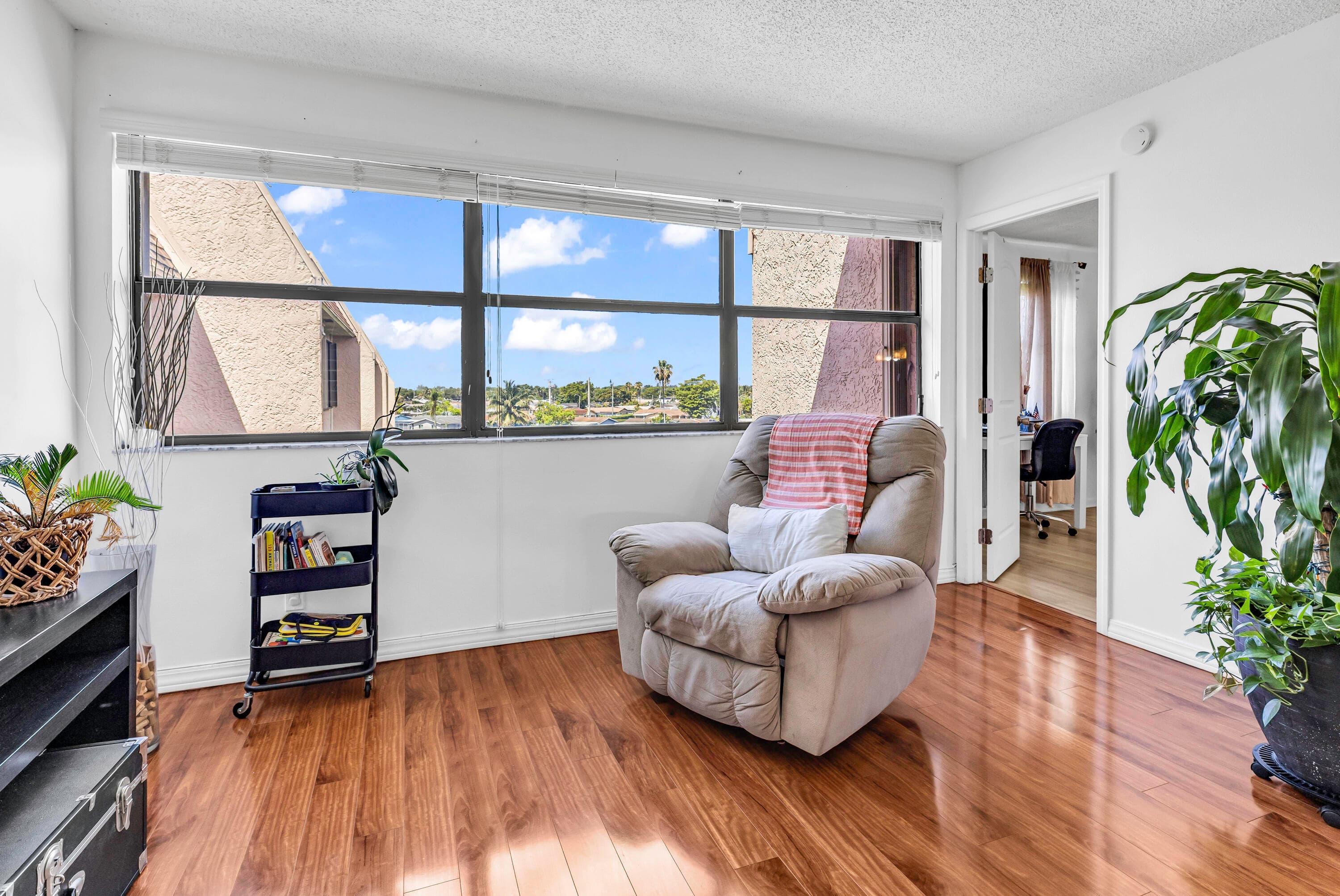 2705 NW 104th Avenue 406, Sunrise, FL 33322 — photo 11 of 43