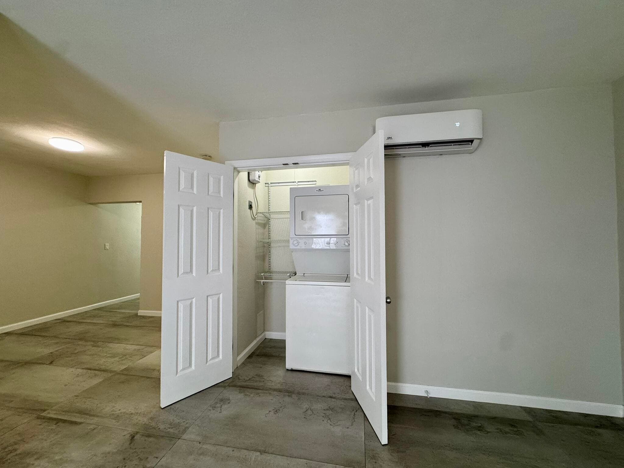 935 8th Street 3, Miami Beach, FL 33139 — photo 12 of 28