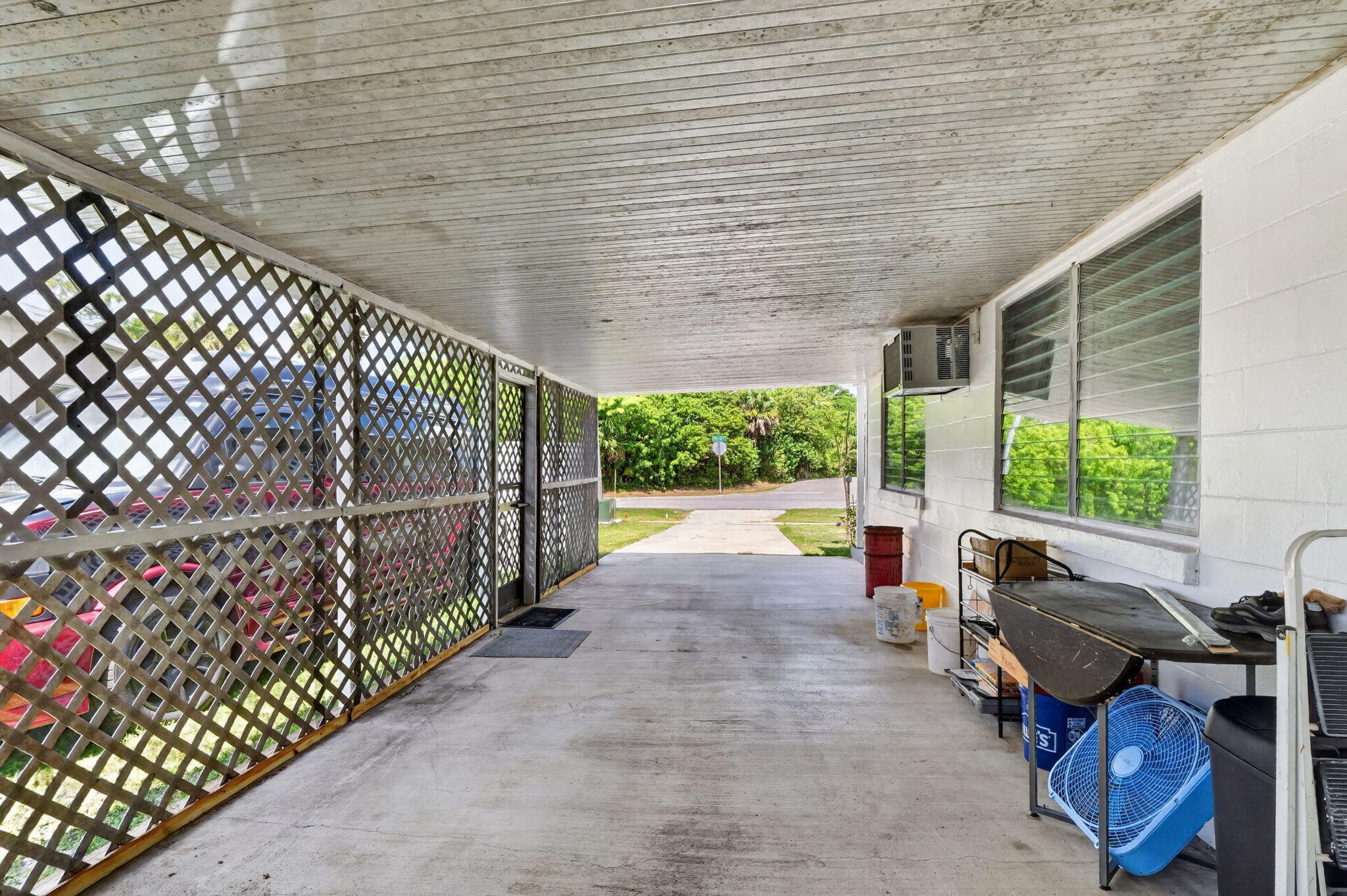 2336 Picnic Street, Port Charlotte, FL 33952 — photo 5 of 31