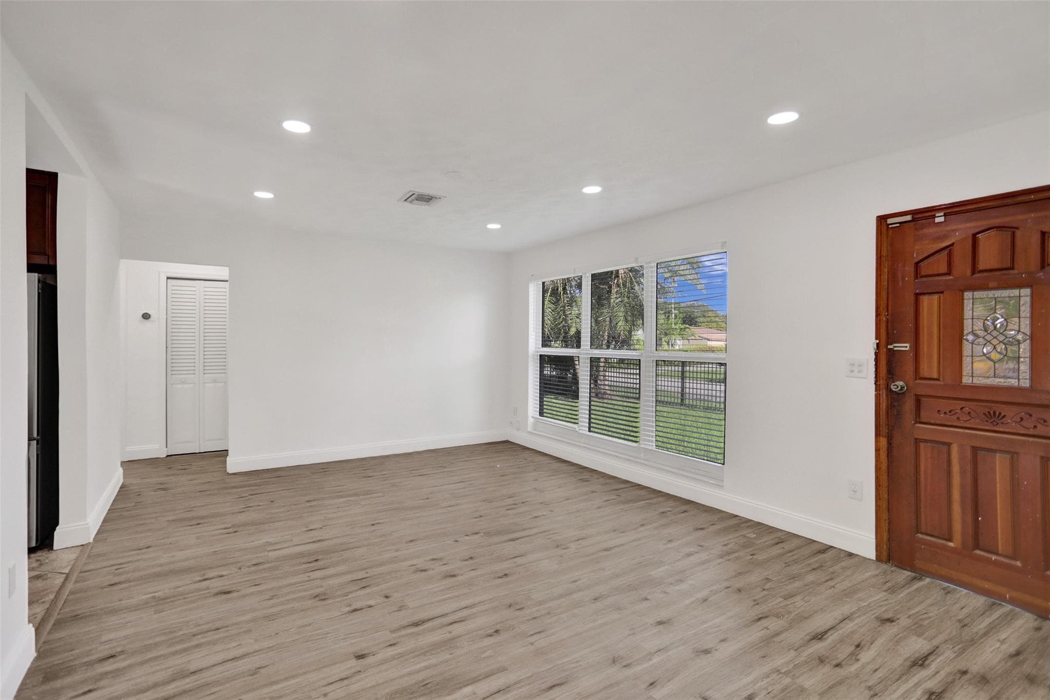 30 NE 139th Street, Miami, FL 33161 — photo 13 of 71