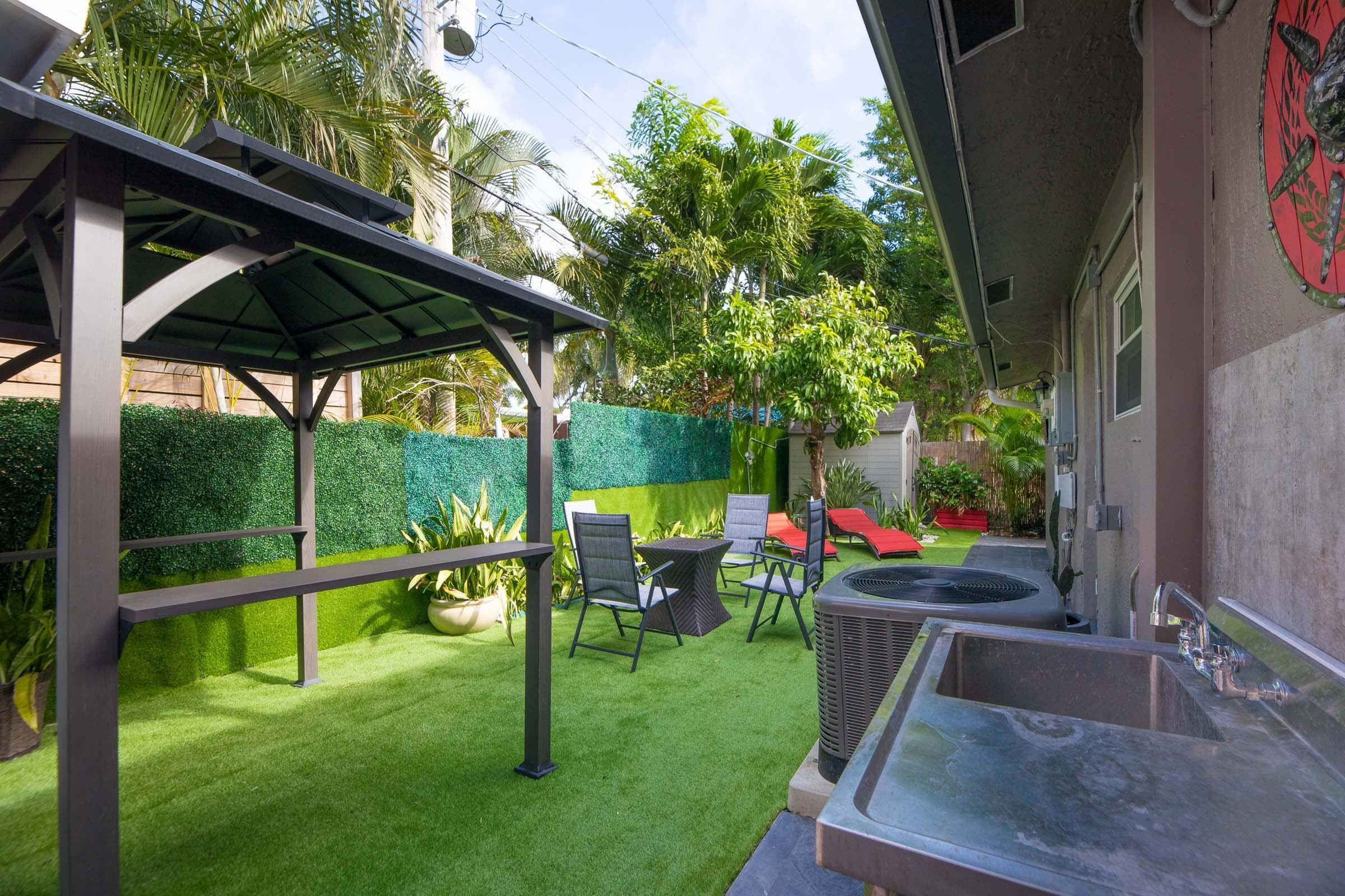 1425 NE 26th Drive 1-2, Wilton Manors, FL 33334 — photo 23 of 28
