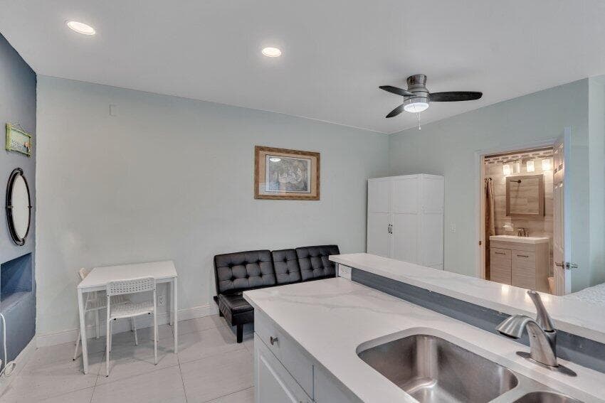 324 Indiana Street 3, Hollywood, FL 33019 — photo 21 of 29